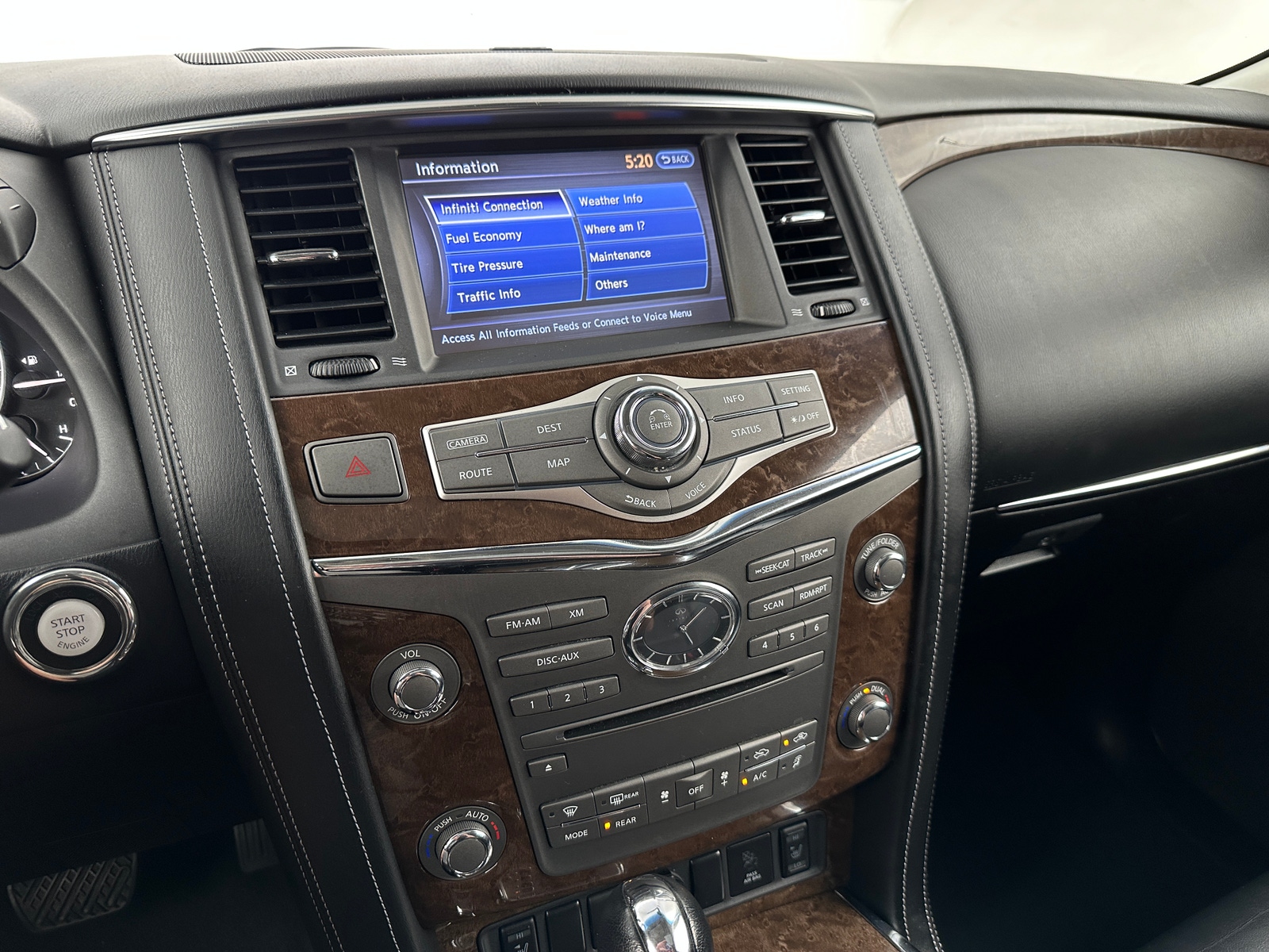 Thumbnail: 2017 INFINITI QX80 - 3