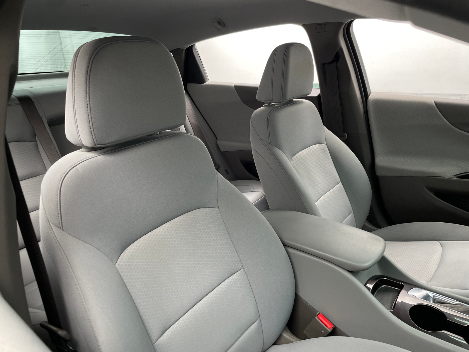 Thumbnail: 2016 Chevrolet Malibu - 2