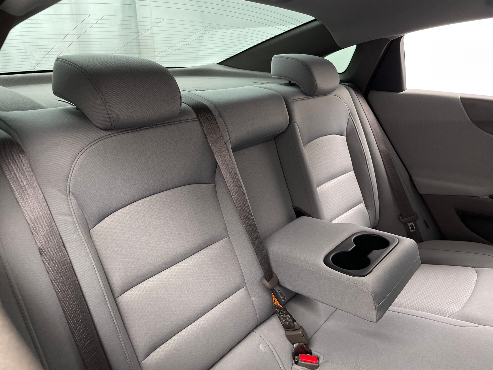 Thumbnail: 2016 Chevrolet Malibu - 6