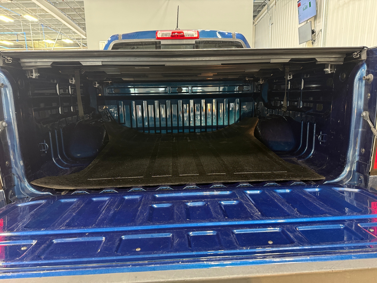 Thumbnail: 2020 Chevrolet Colorado - 6