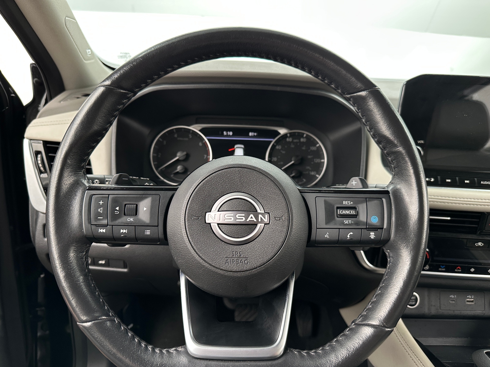 Thumbnail: 2023 Nissan Rogue - 4