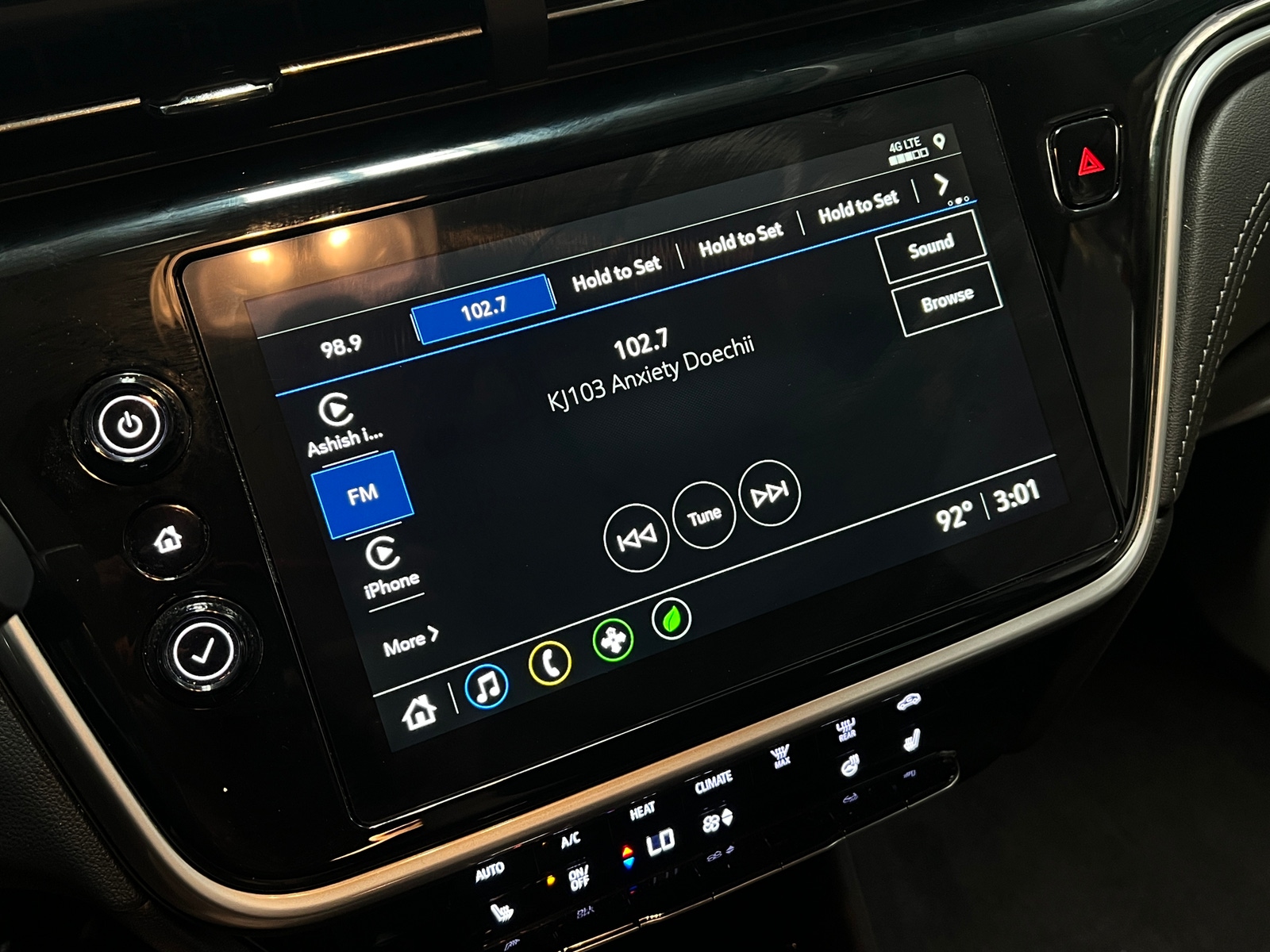 Thumbnail: 2023 Chevrolet Bolt EUV - 4