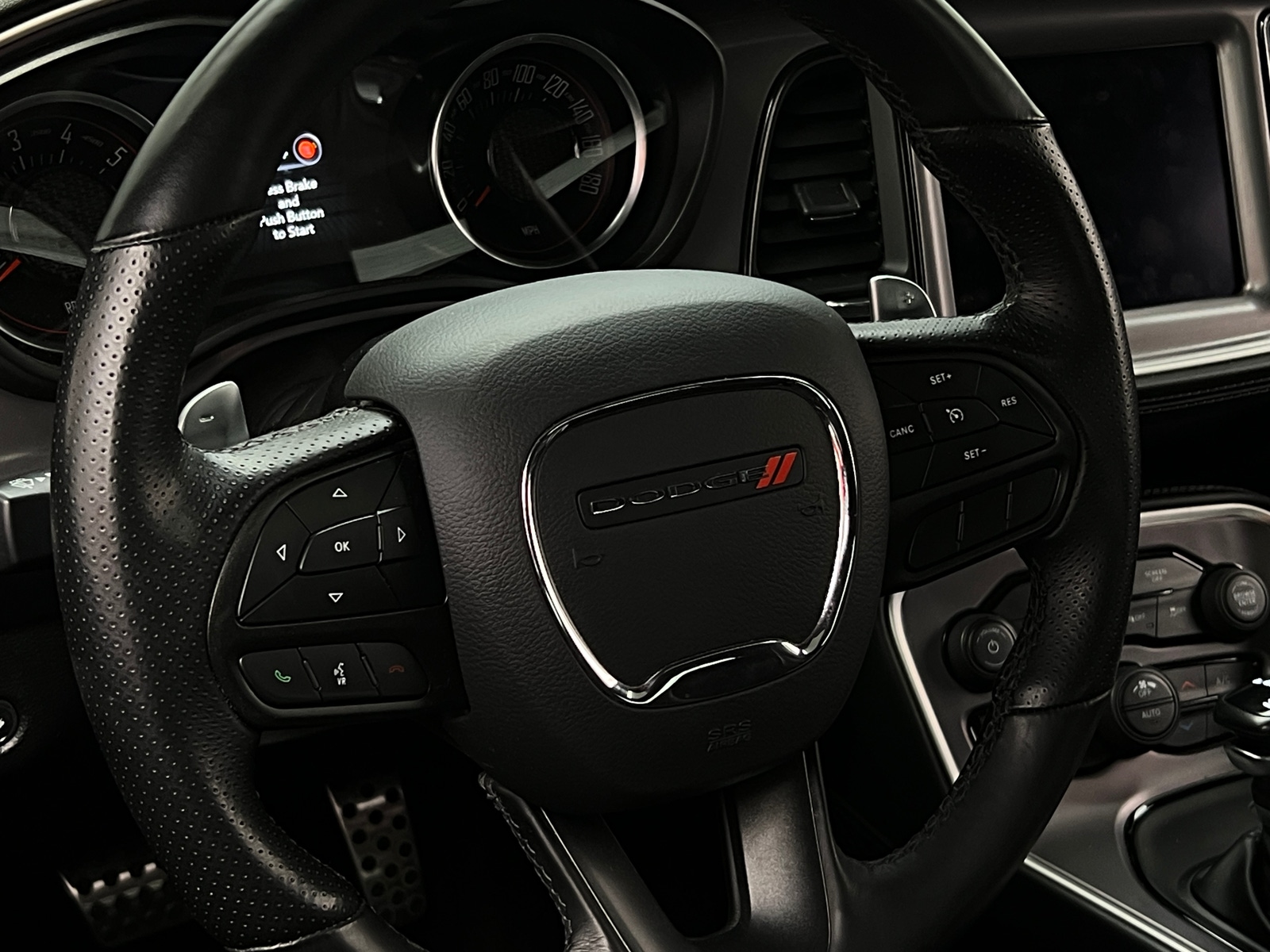 Thumbnail: 2022 Dodge Challenger - 4