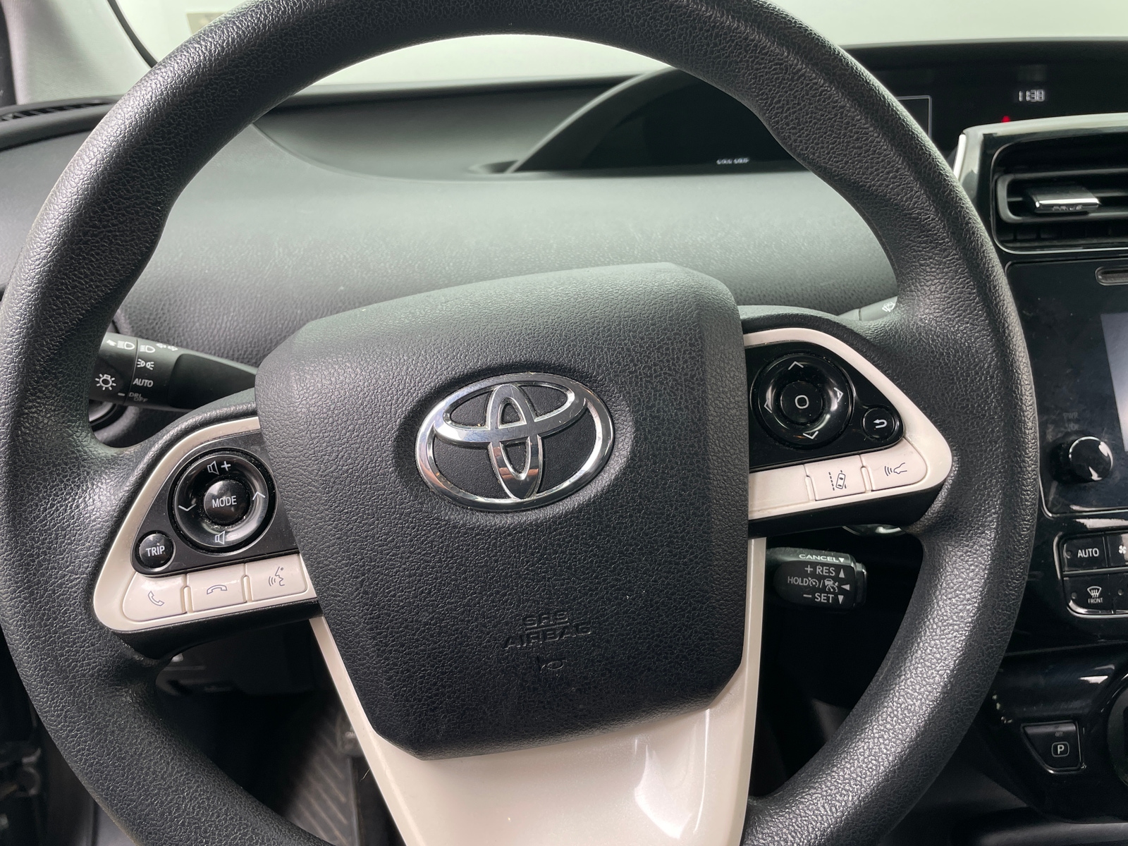 Thumbnail: 2017 Toyota Prius - 5