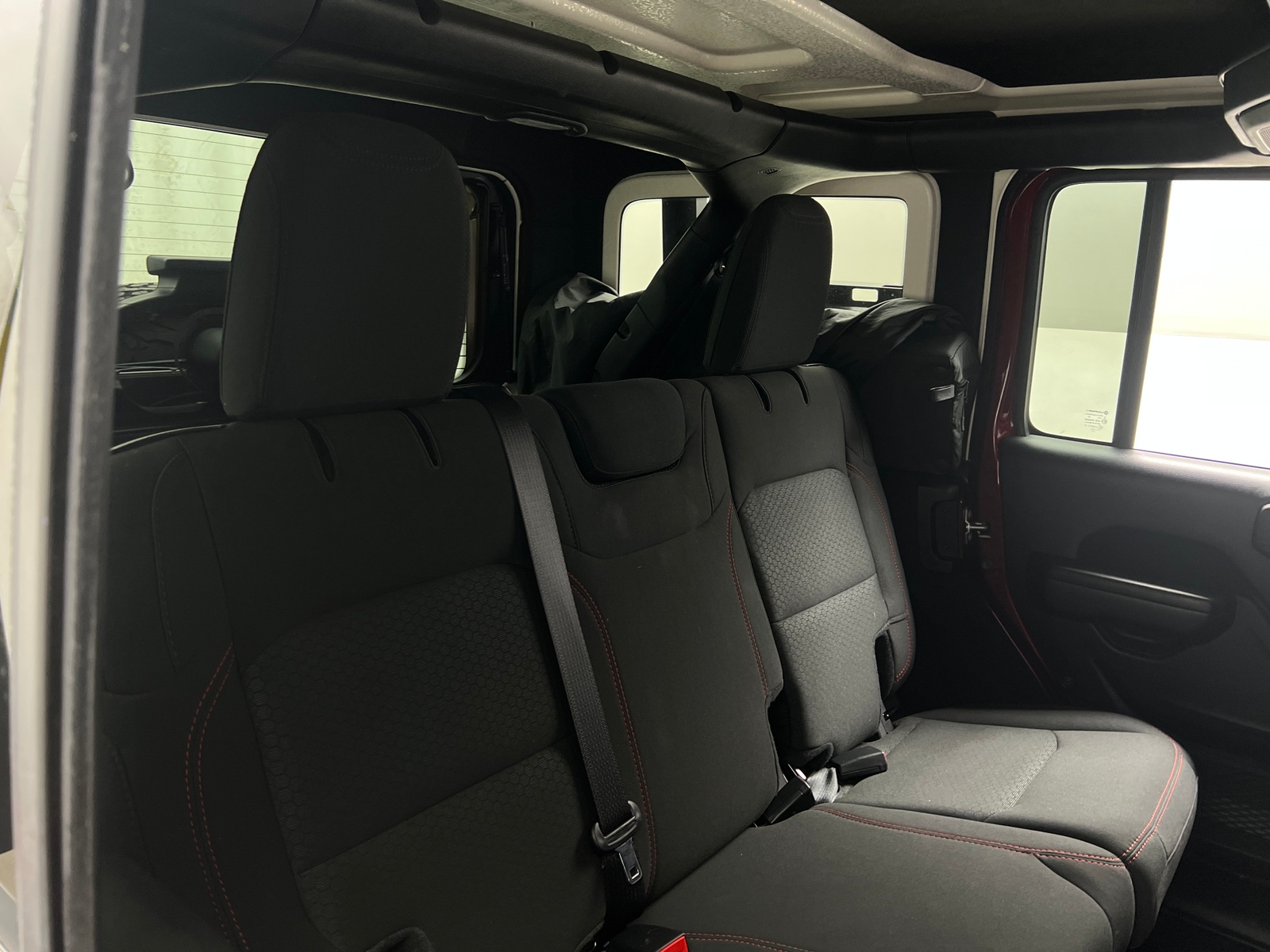 Thumbnail: 2021 Jeep Wrangler - 6