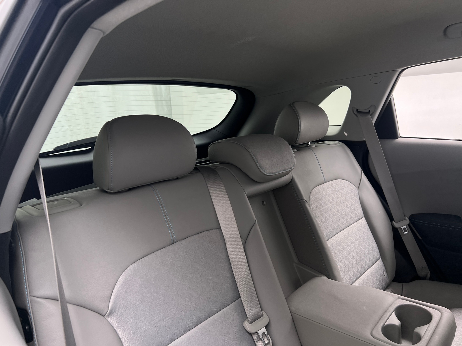 Thumbnail: 2019 Kia Niro - 6