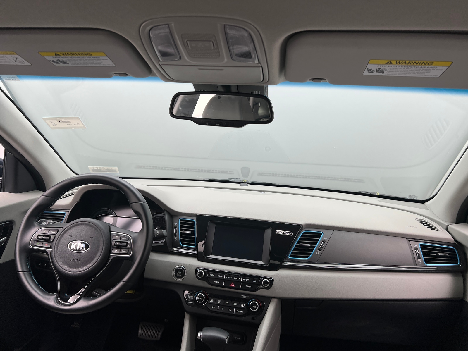 Thumbnail: 2019 Kia Niro - 3