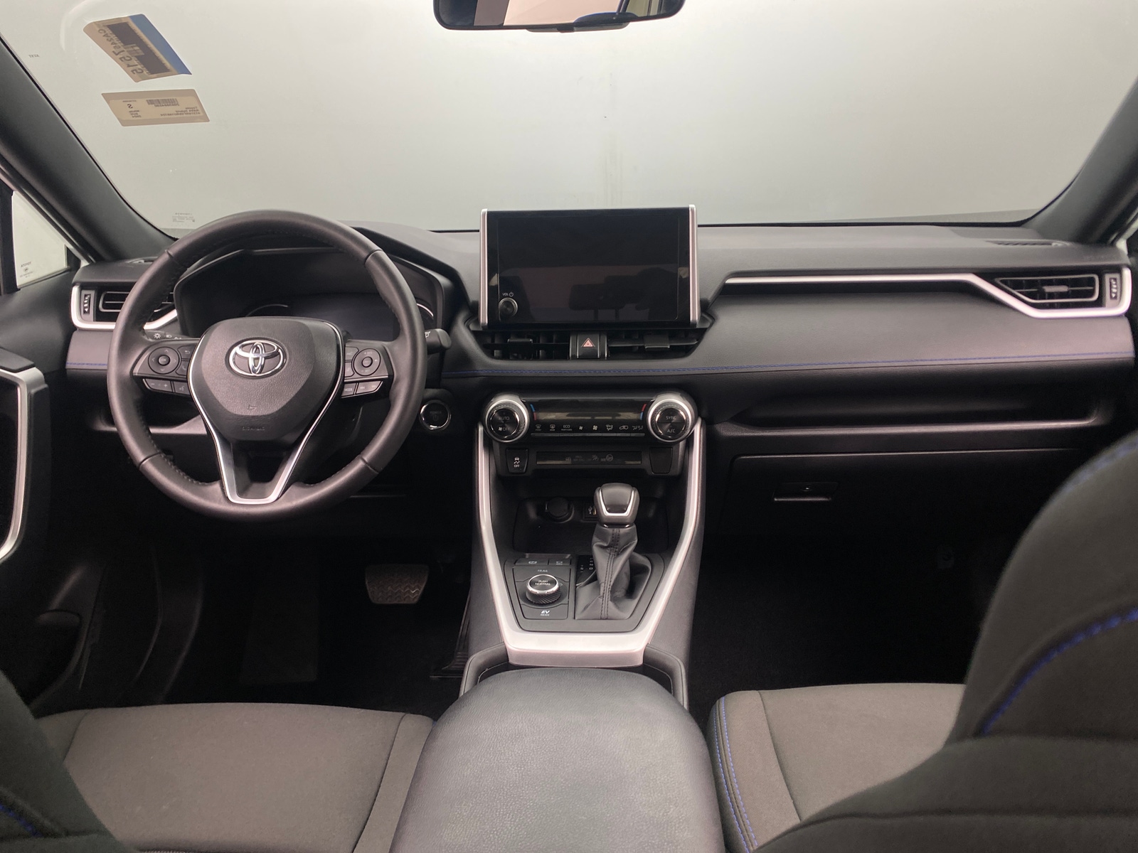 Thumbnail: 2024 Toyota RAV4 - 3