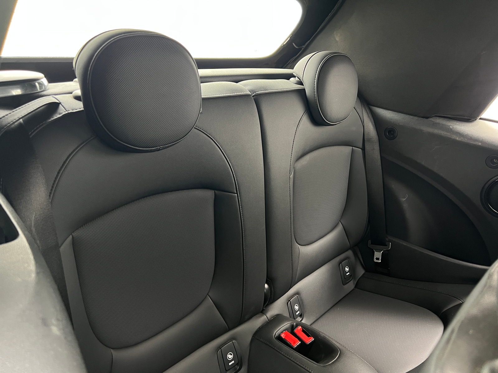 Thumbnail: 2024 MINI Cooper Convertible - 5