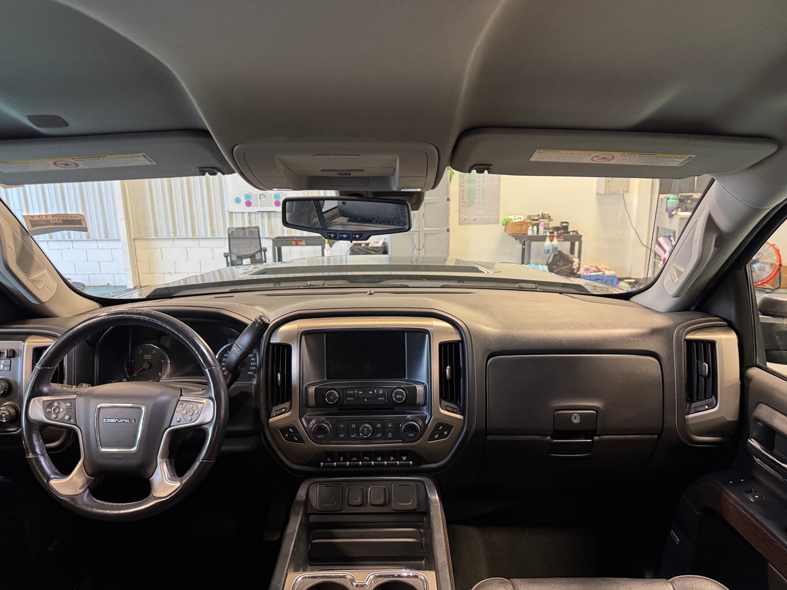 Thumbnail: 2018 GMC Sierra 2500 - 2