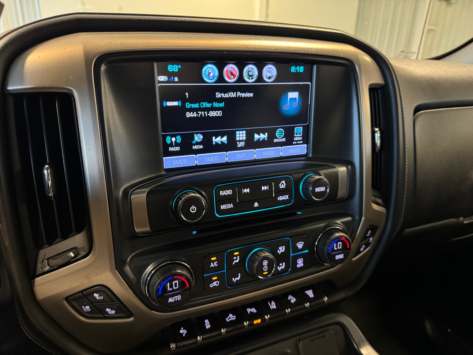 Thumbnail: 2018 GMC Sierra 2500 - 3