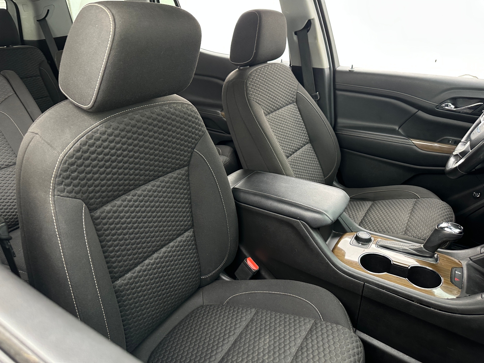 Thumbnail: 2019 GMC Acadia - 2