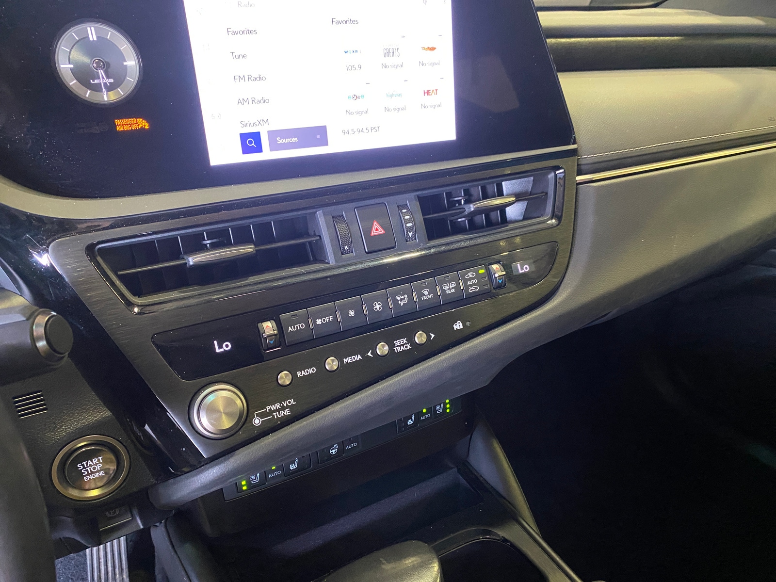 Thumbnail: 2023 Lexus ES - 3
