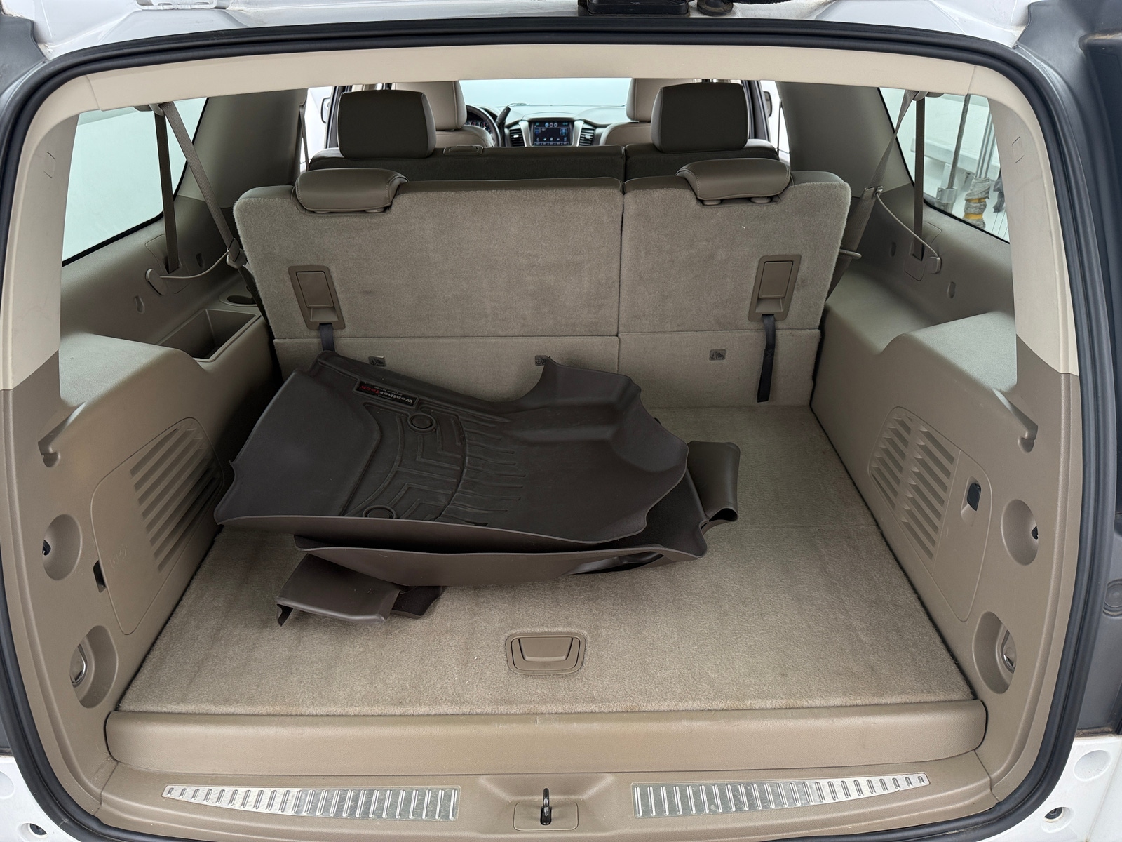 Thumbnail: 2015 Chevrolet Suburban - 6