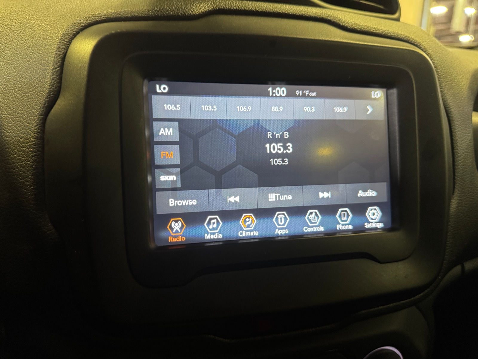 Thumbnail: 2020 Jeep Renegade - 3