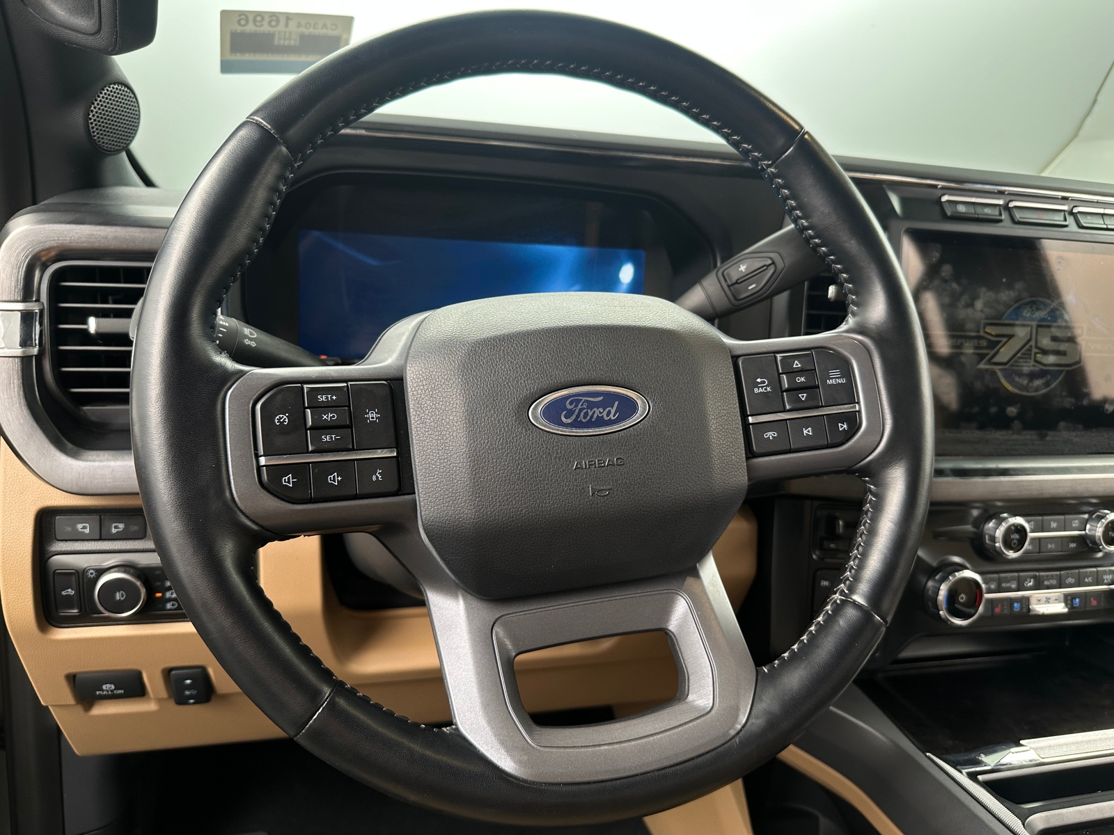 Thumbnail: 2023 Ford Econoline - 4