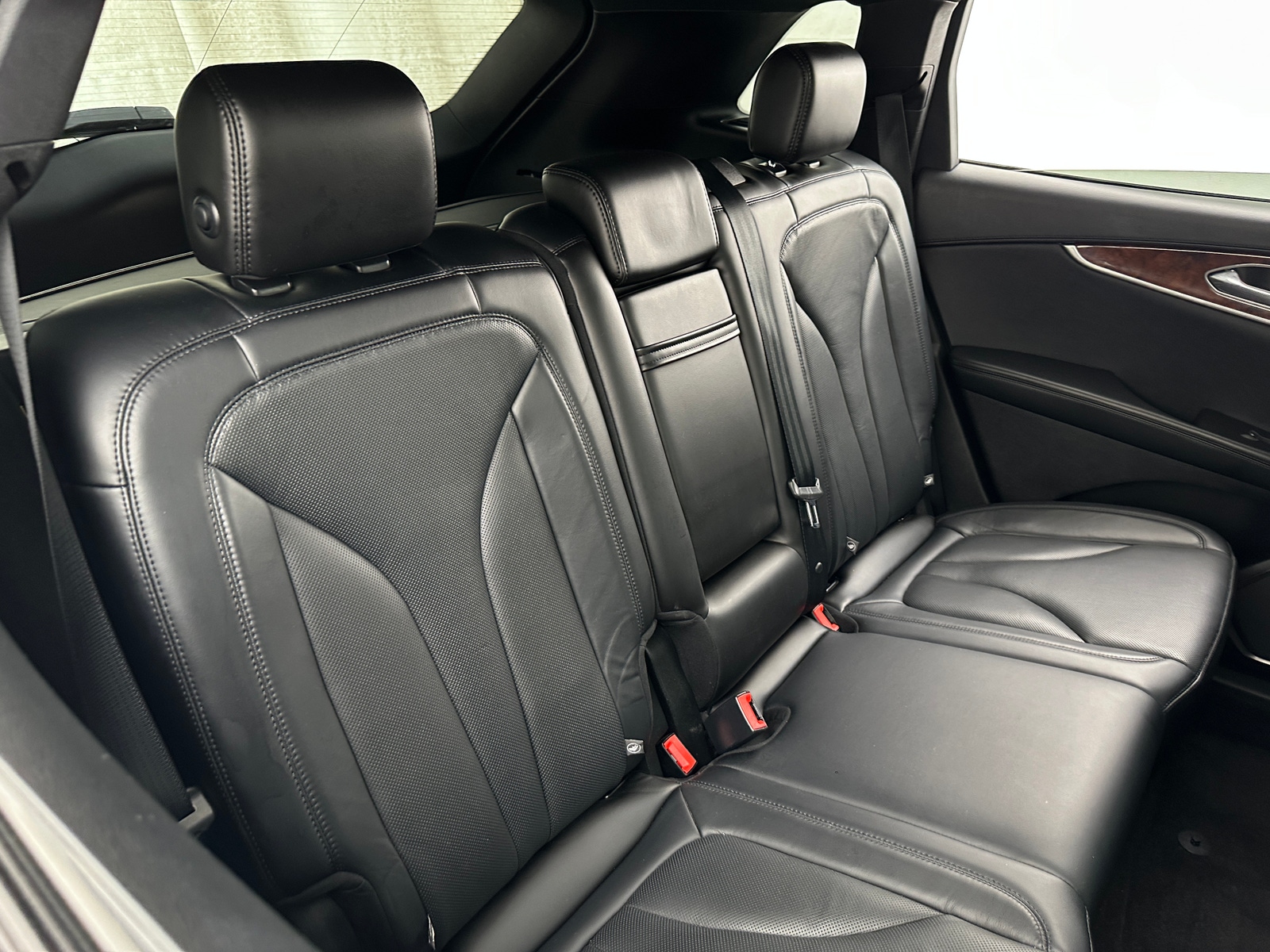 Thumbnail: 2019 Lincoln Nautilus - 5