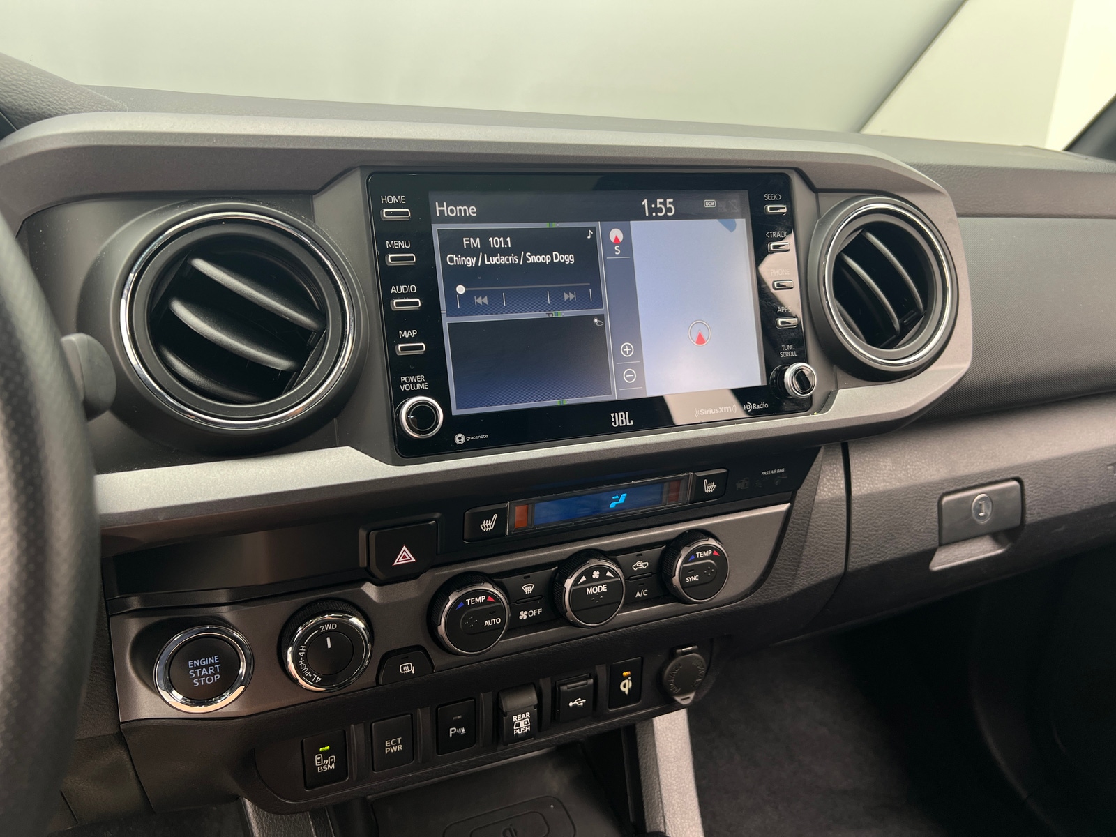 Thumbnail: 2020 Toyota Tacoma - 4