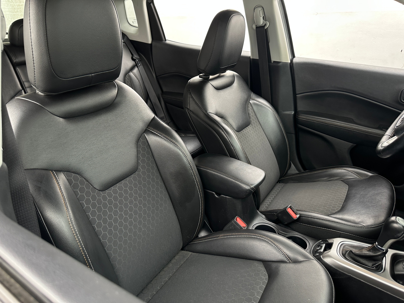 Thumbnail: 2018 Jeep Compass - 2