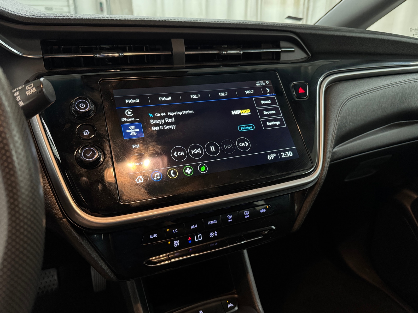 Thumbnail: 2023 Chevrolet Bolt EV - 4