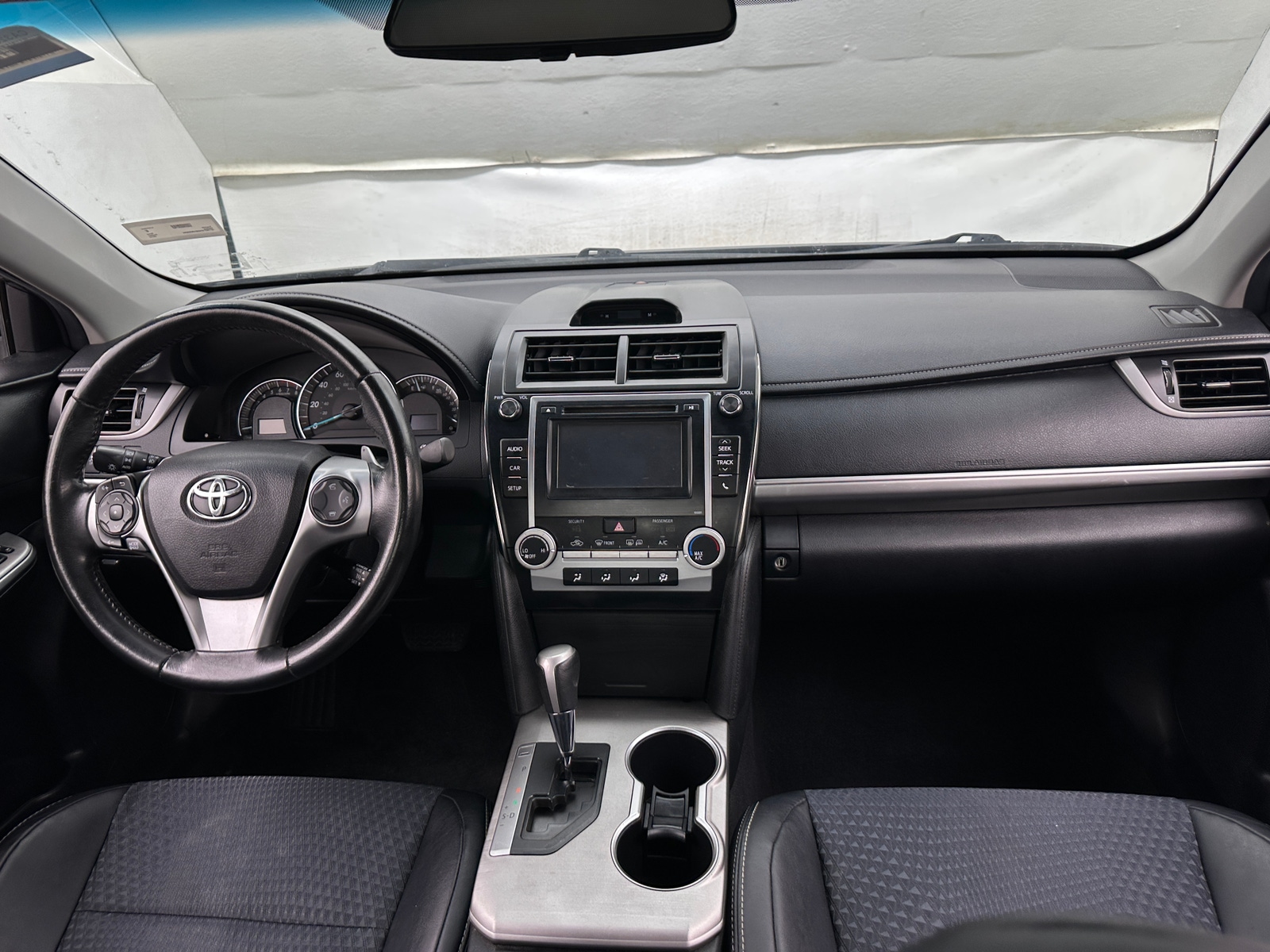 Thumbnail: 2014 Toyota Camry - 3