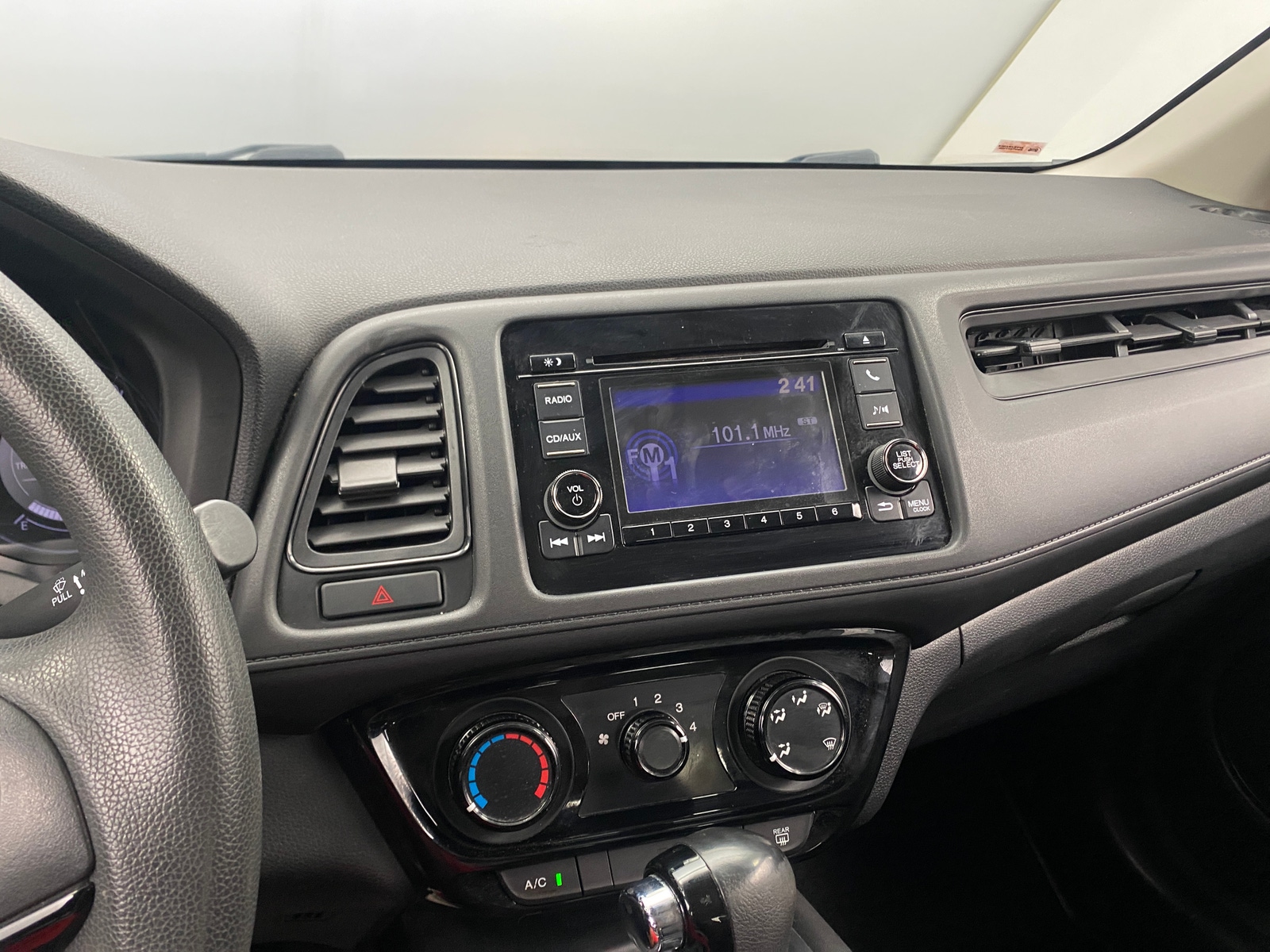 Thumbnail: 2018 Honda HR-V - 4
