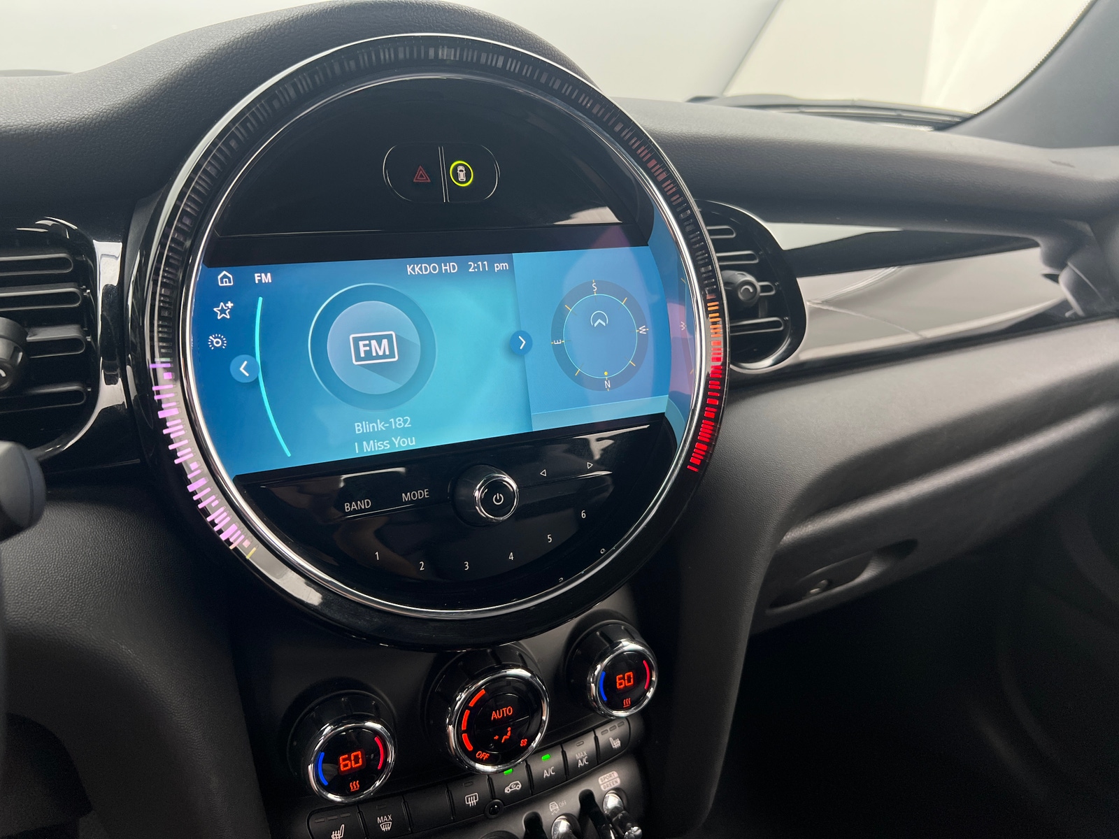 Thumbnail: 2024 MINI Cooper Convertible - 4