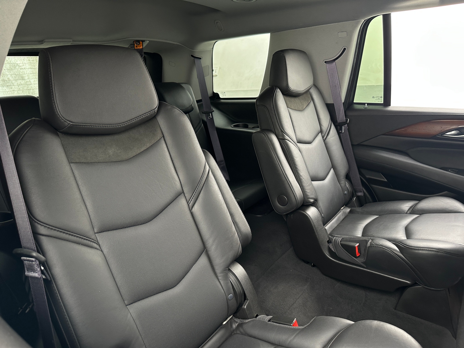 Thumbnail: 2017 Cadillac Escalade - 5