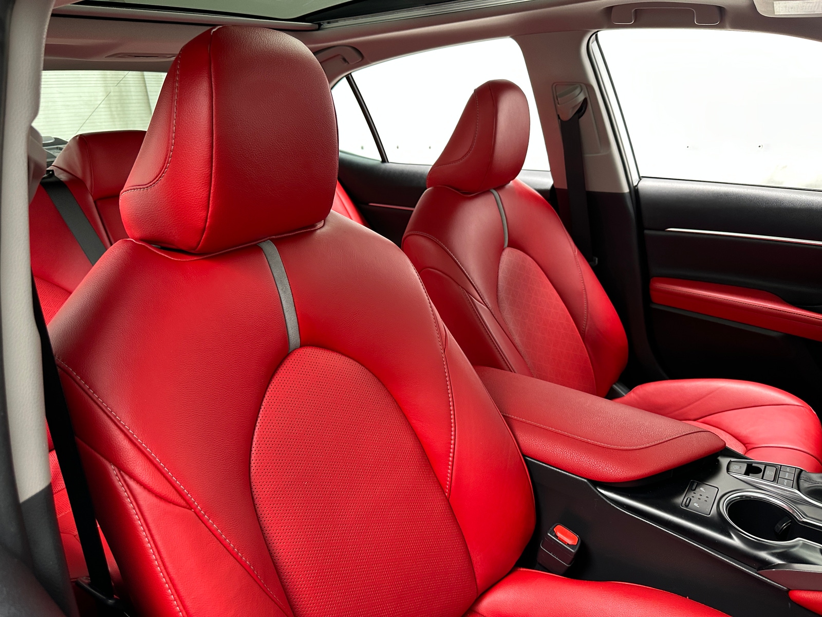 Thumbnail: 2019 Toyota Camry - 2
