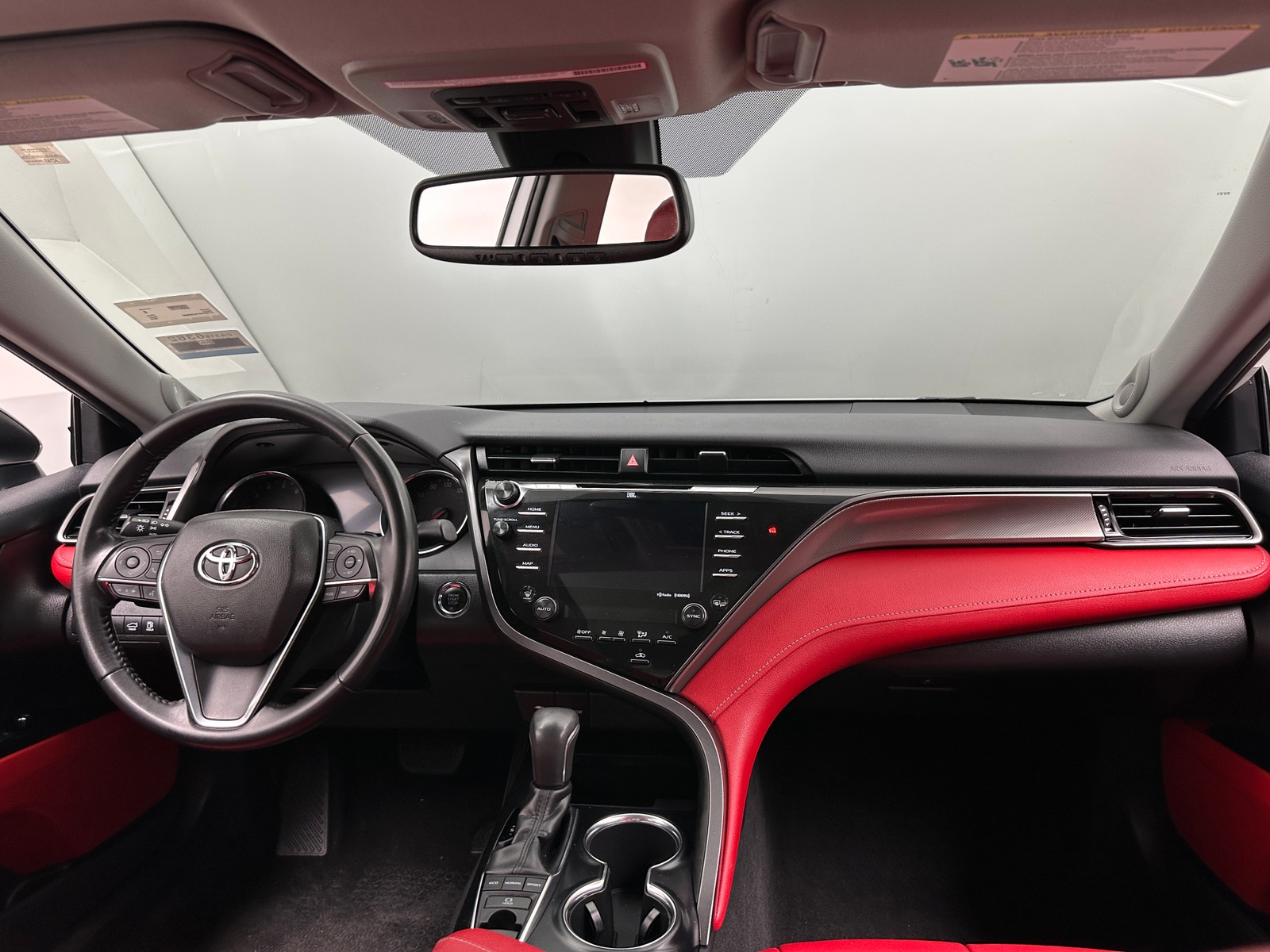 Thumbnail: 2019 Toyota Camry - 3