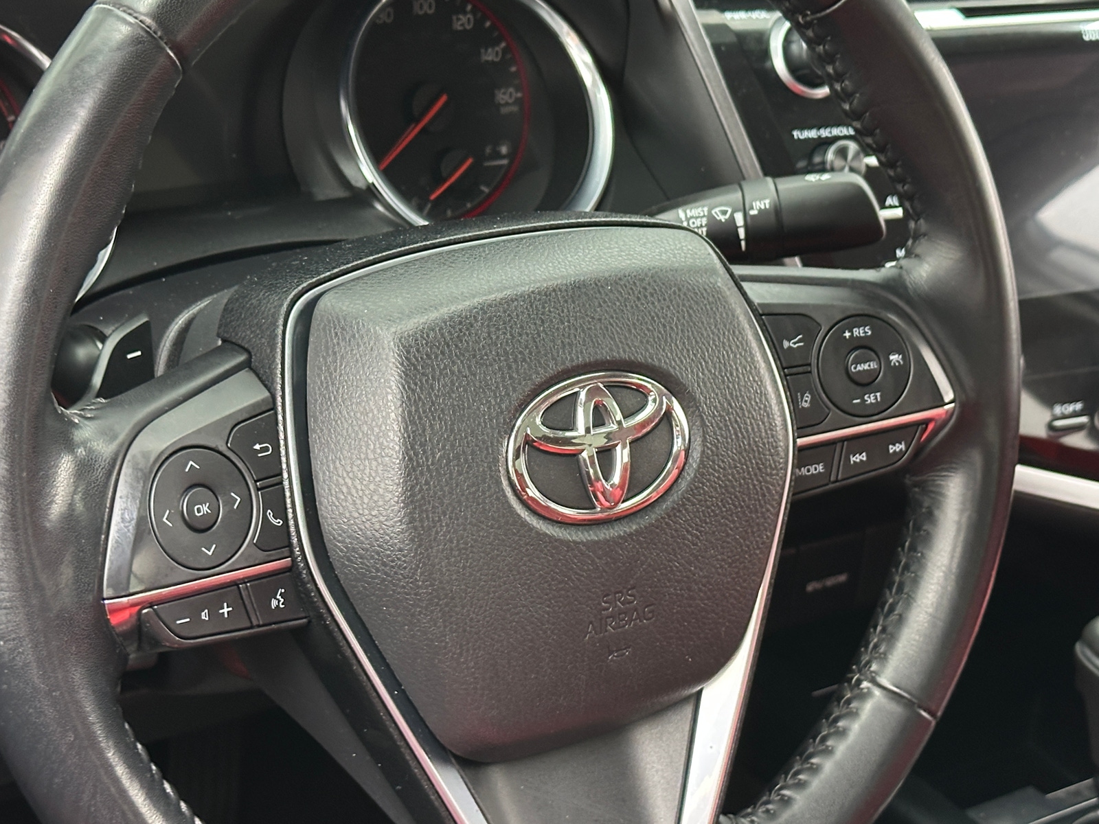 Thumbnail: 2019 Toyota Camry - 5