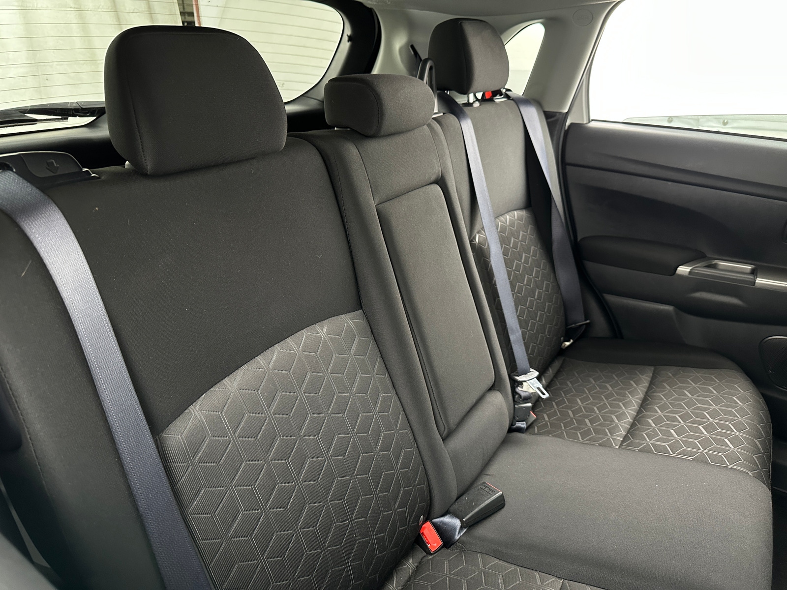 Thumbnail: 2021 Mitsubishi Outlander Sport - 6