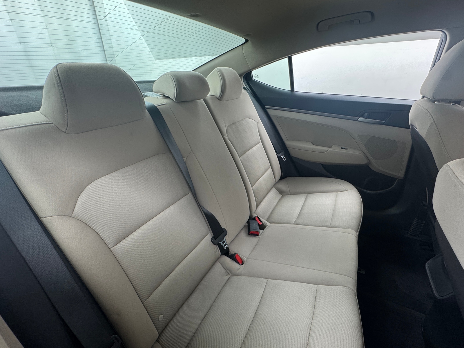 Thumbnail: 2017 Hyundai Elantra - 6