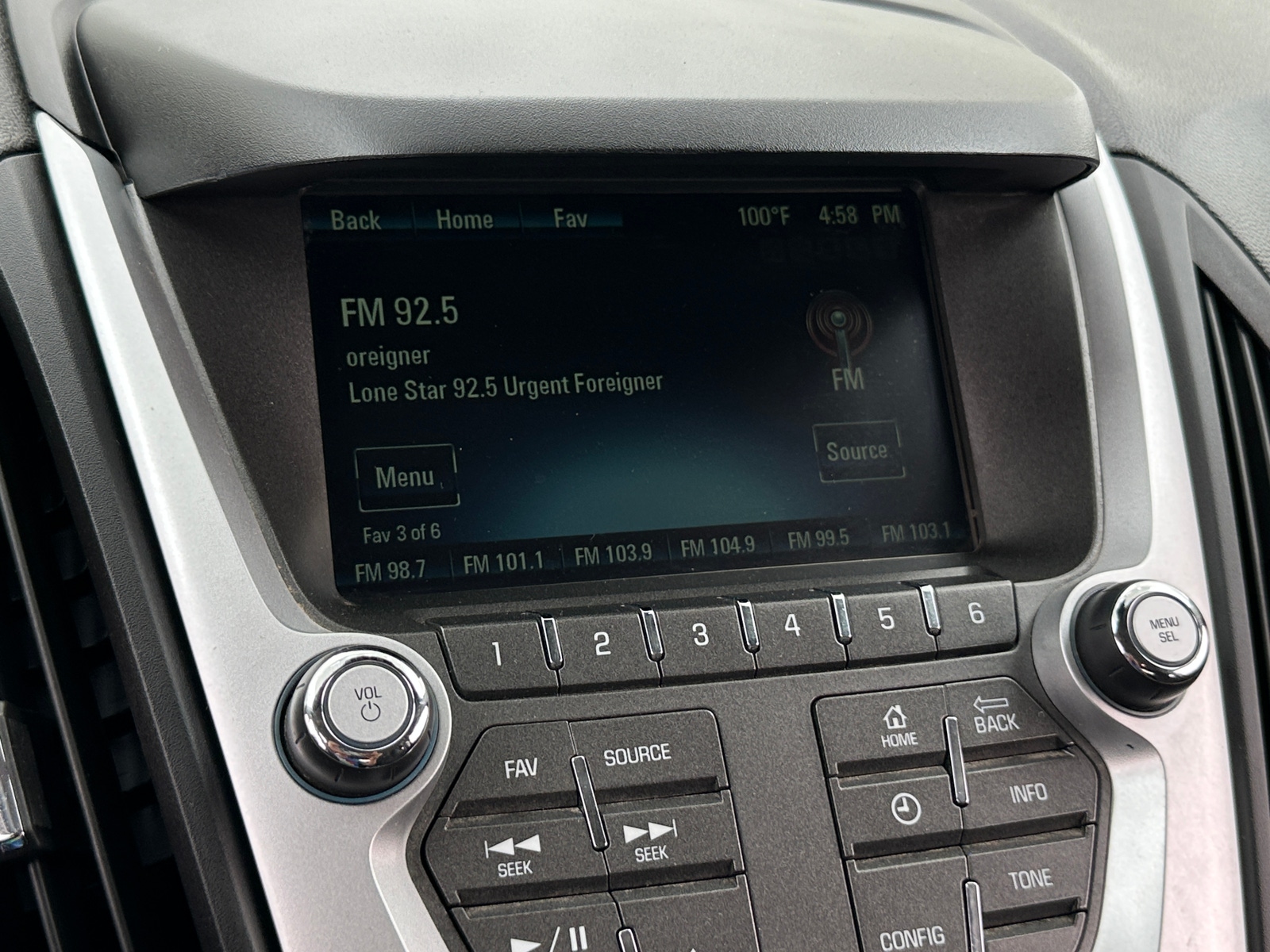 Thumbnail: 2016 Chevrolet Equinox - 4