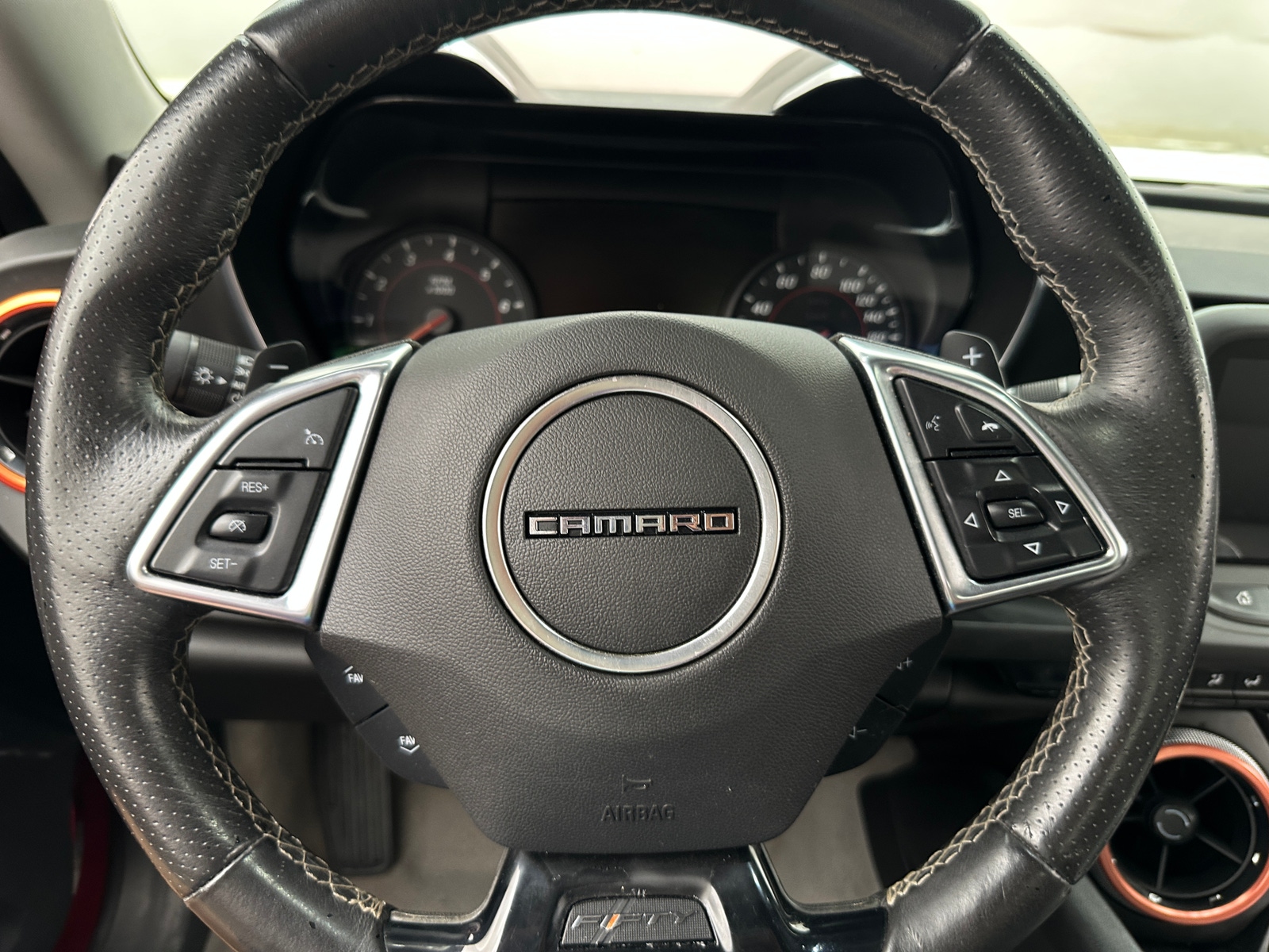 Thumbnail: 2017 Chevrolet Camaro - 4