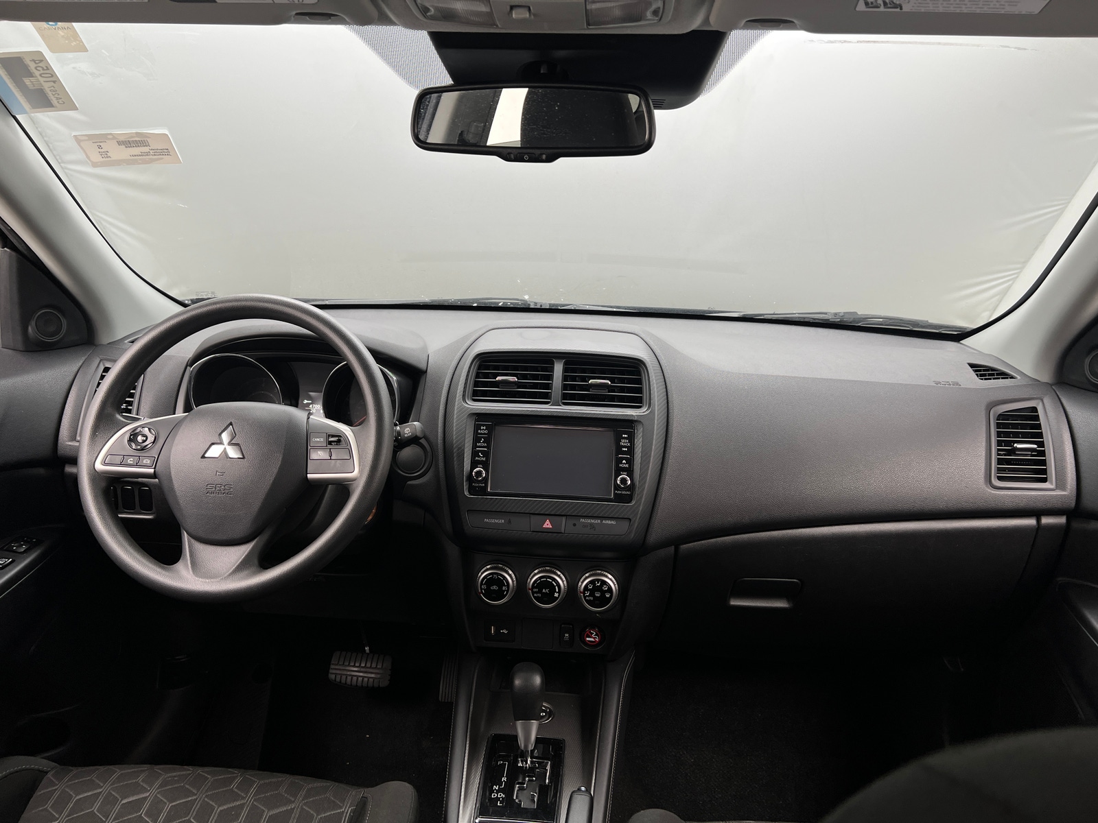 Thumbnail: 2024 Mitsubishi Outlander Sport - 3
