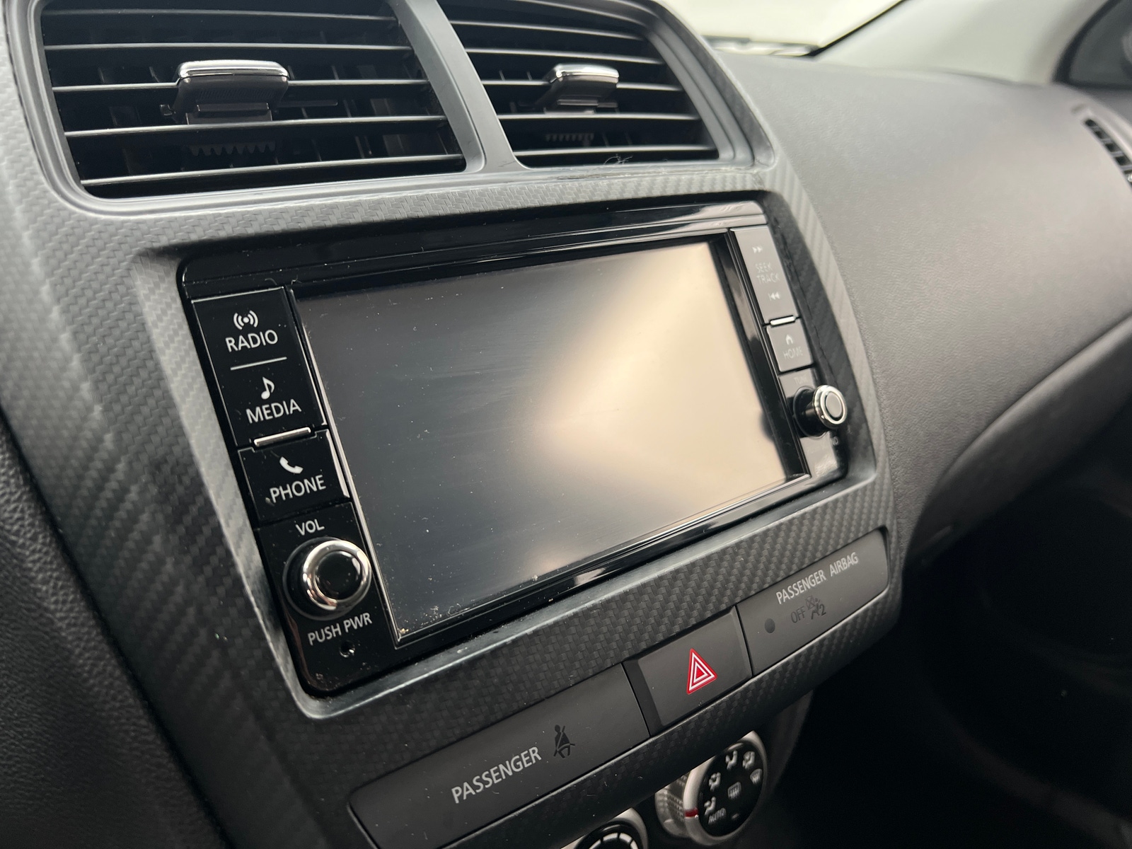 Thumbnail: 2024 Mitsubishi Outlander Sport - 4