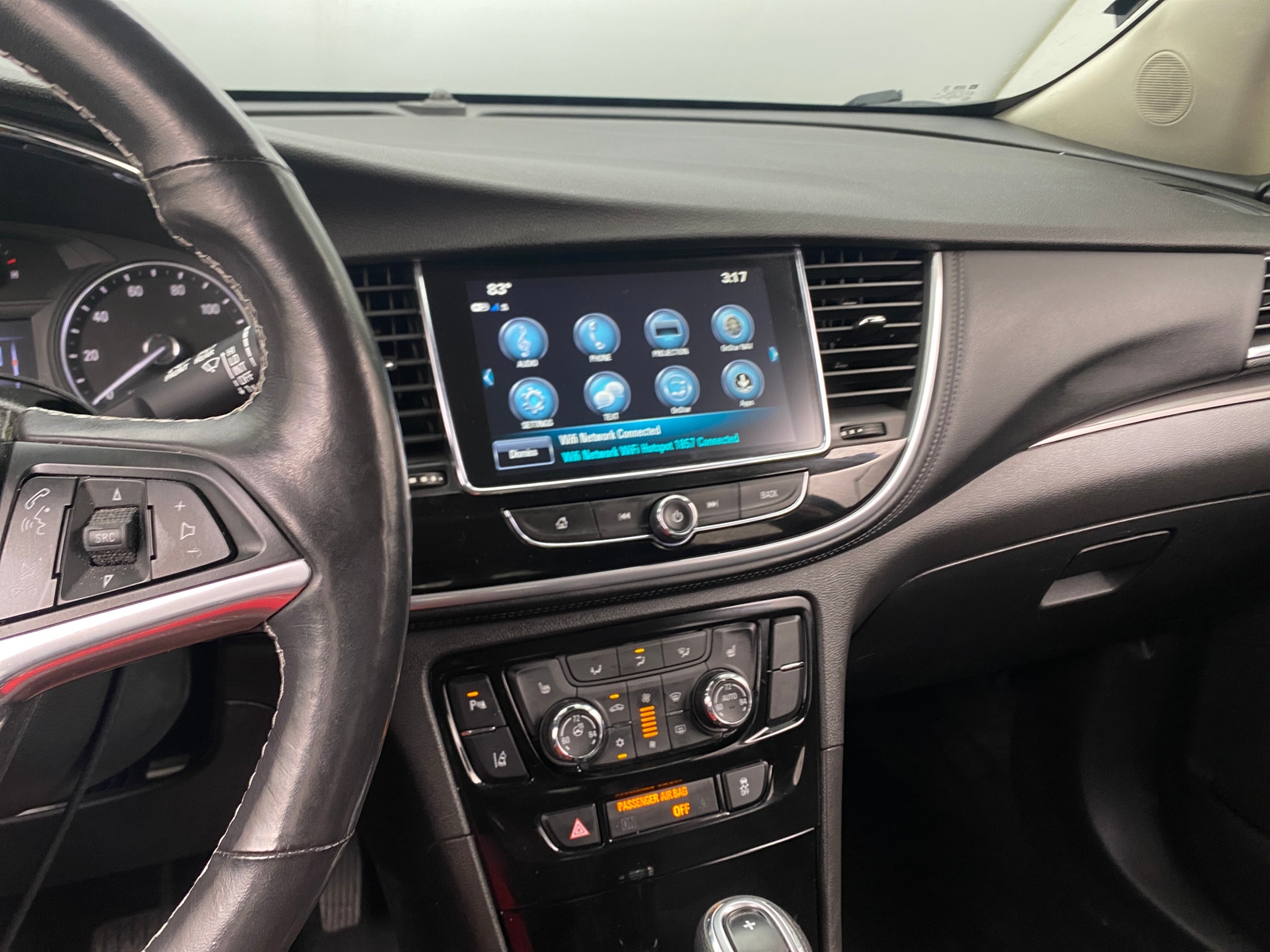 Thumbnail: 2020 Buick Encore - 3