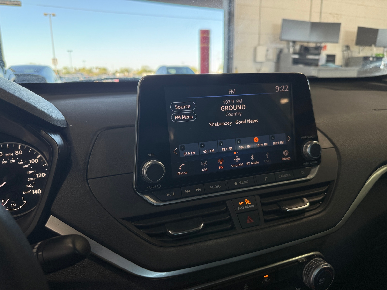 Thumbnail: 2020 Nissan Altima - 4