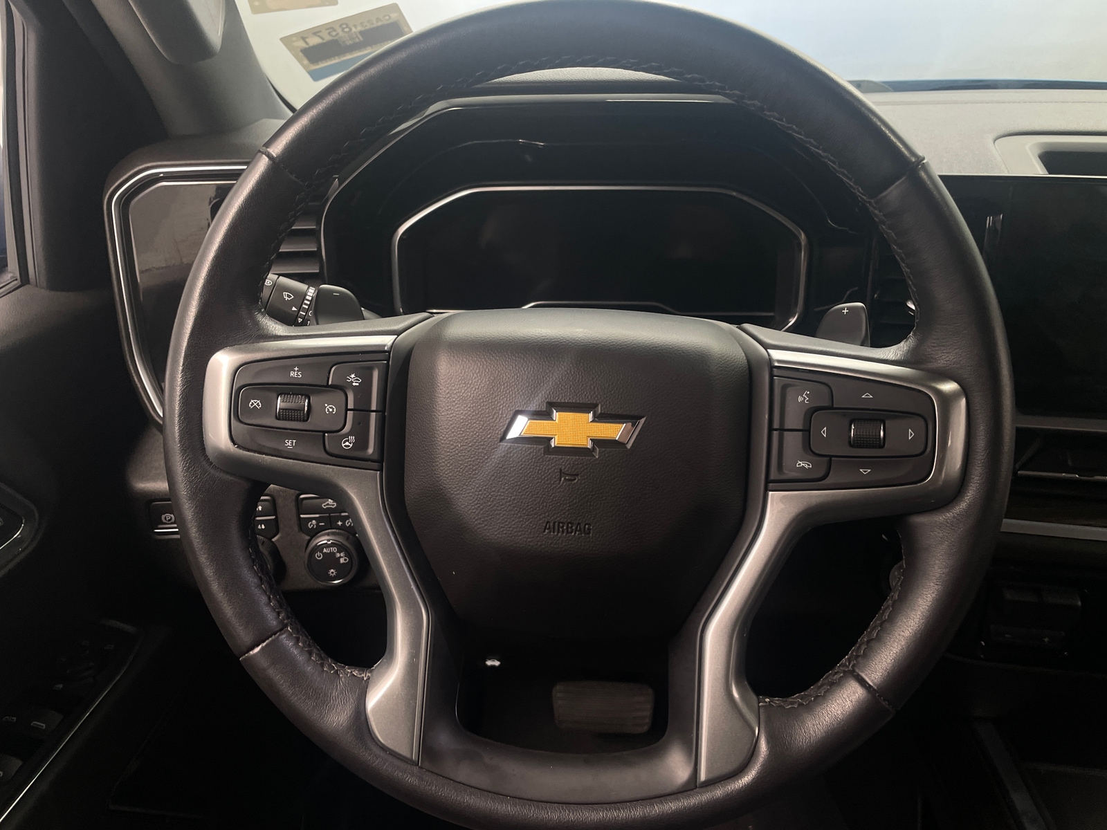 Thumbnail: 2022 Chevrolet Silverado 1500 - 5