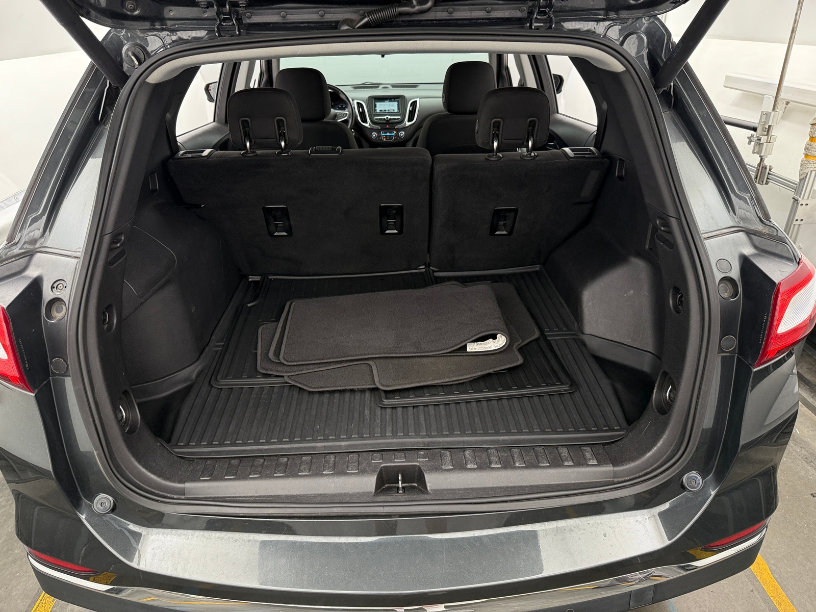 Thumbnail: 2018 Chevrolet Equinox - 7