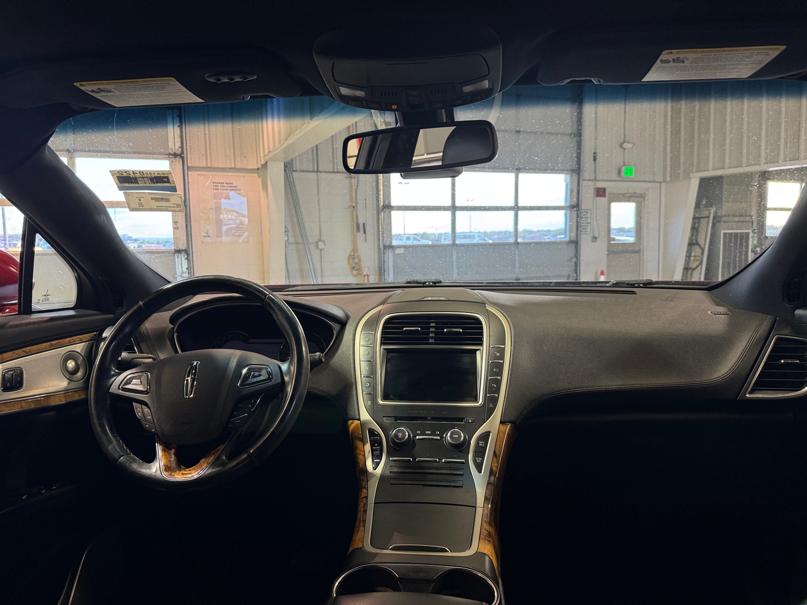 Thumbnail: 2016 Lincoln MKX - 2