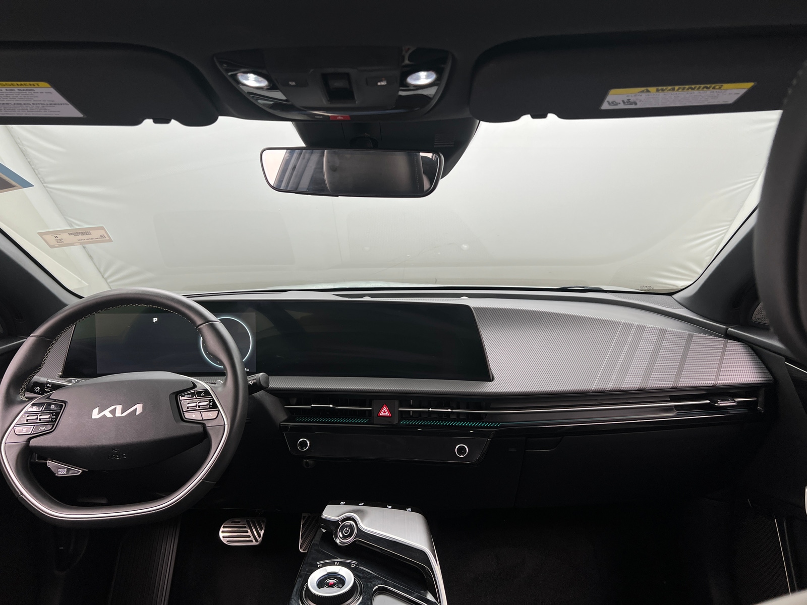 Thumbnail: 2023 Kia EV6 - 3