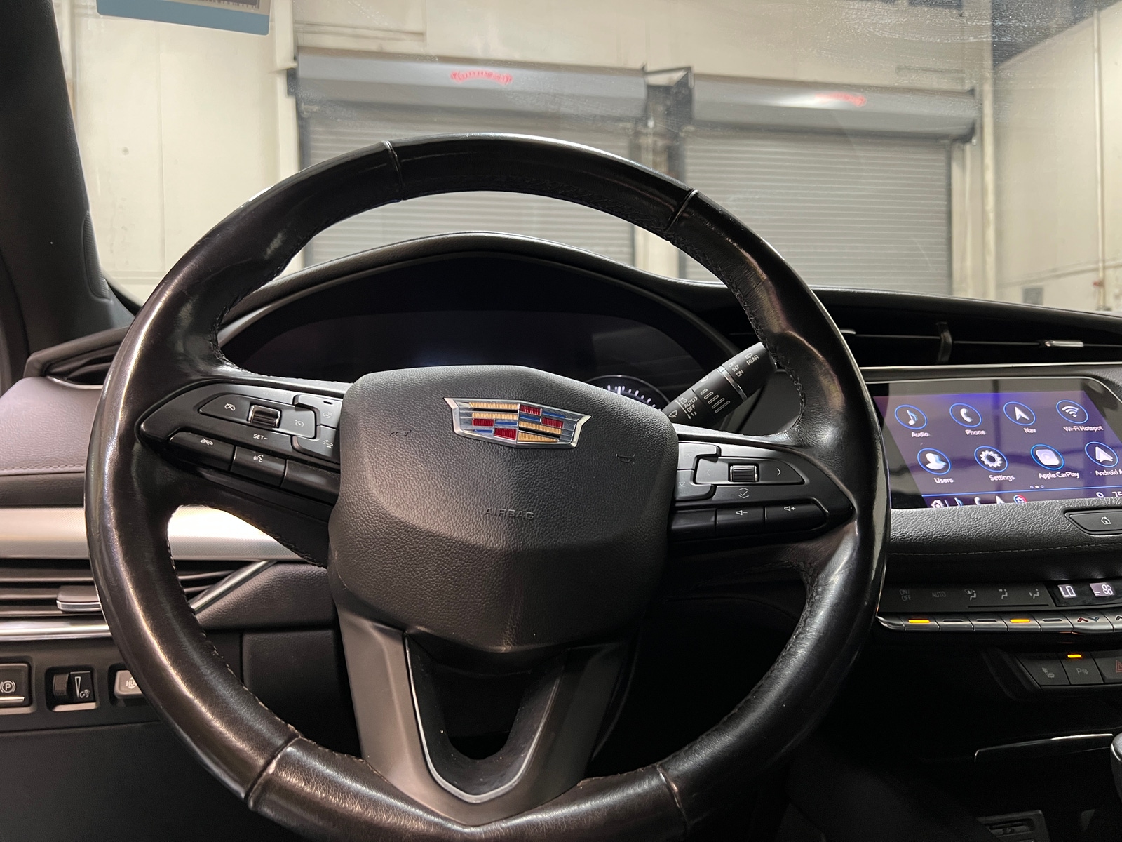 Thumbnail: 2019 Cadillac XT4 - 4