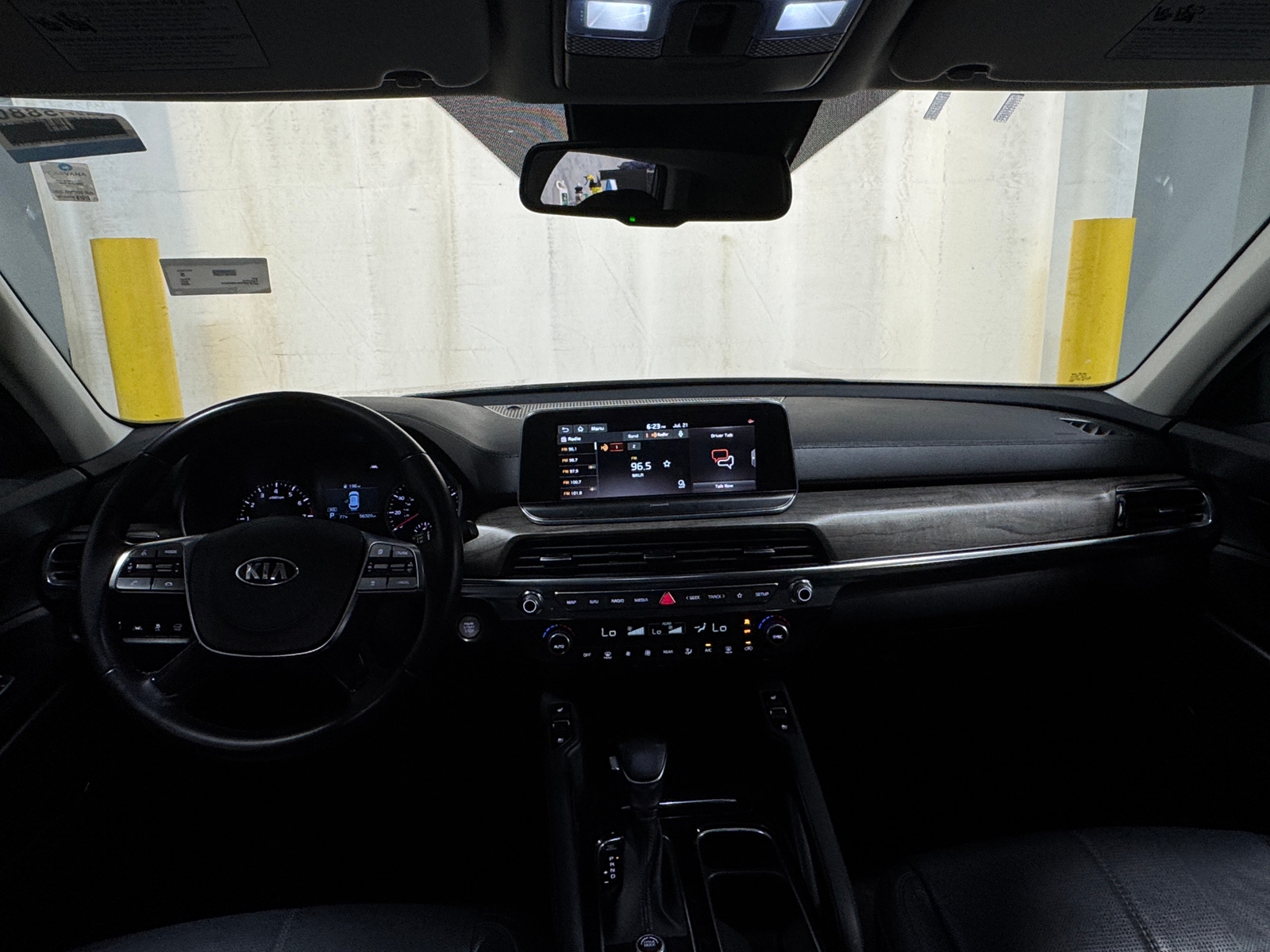 Thumbnail: 2020 Kia Telluride - 2
