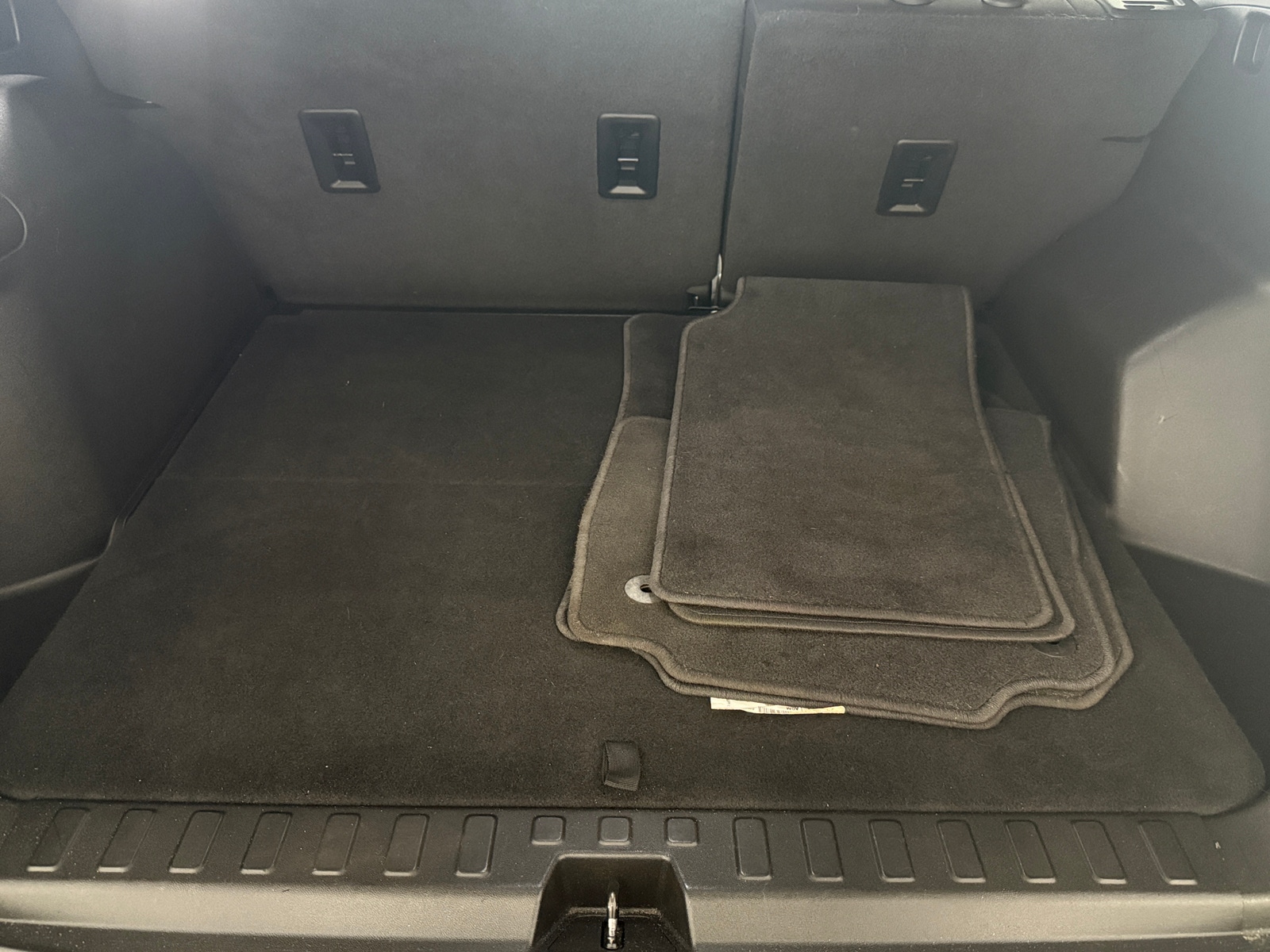 Thumbnail: 2021 Chevrolet Equinox - 7