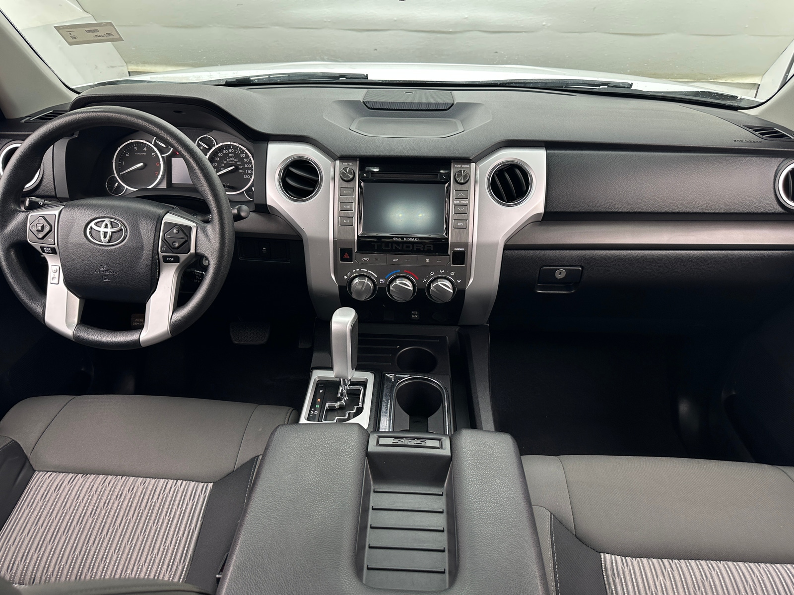 Thumbnail: 2015 Toyota Tundra - 3