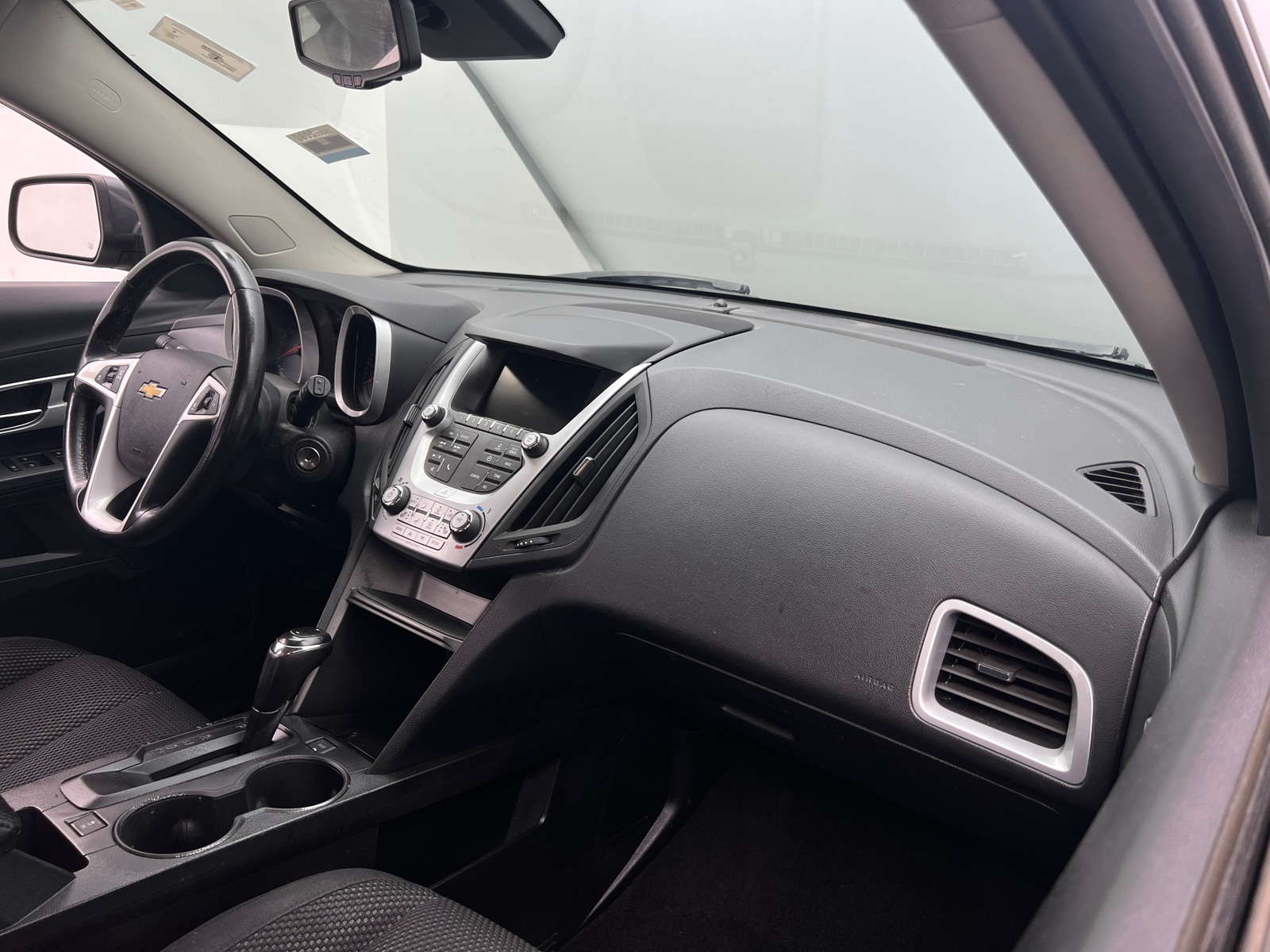 Thumbnail: 2017 Chevrolet Equinox - 3