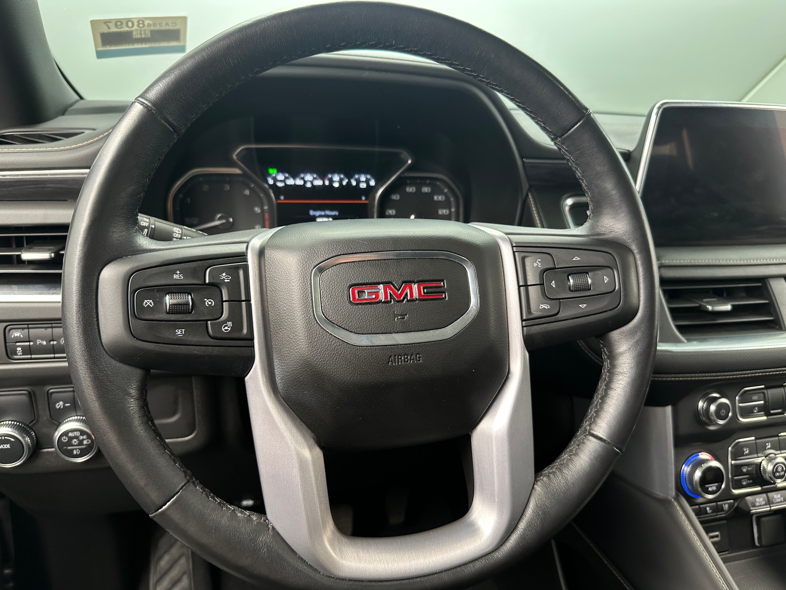 Thumbnail: 2021 GMC Yukon - 4
