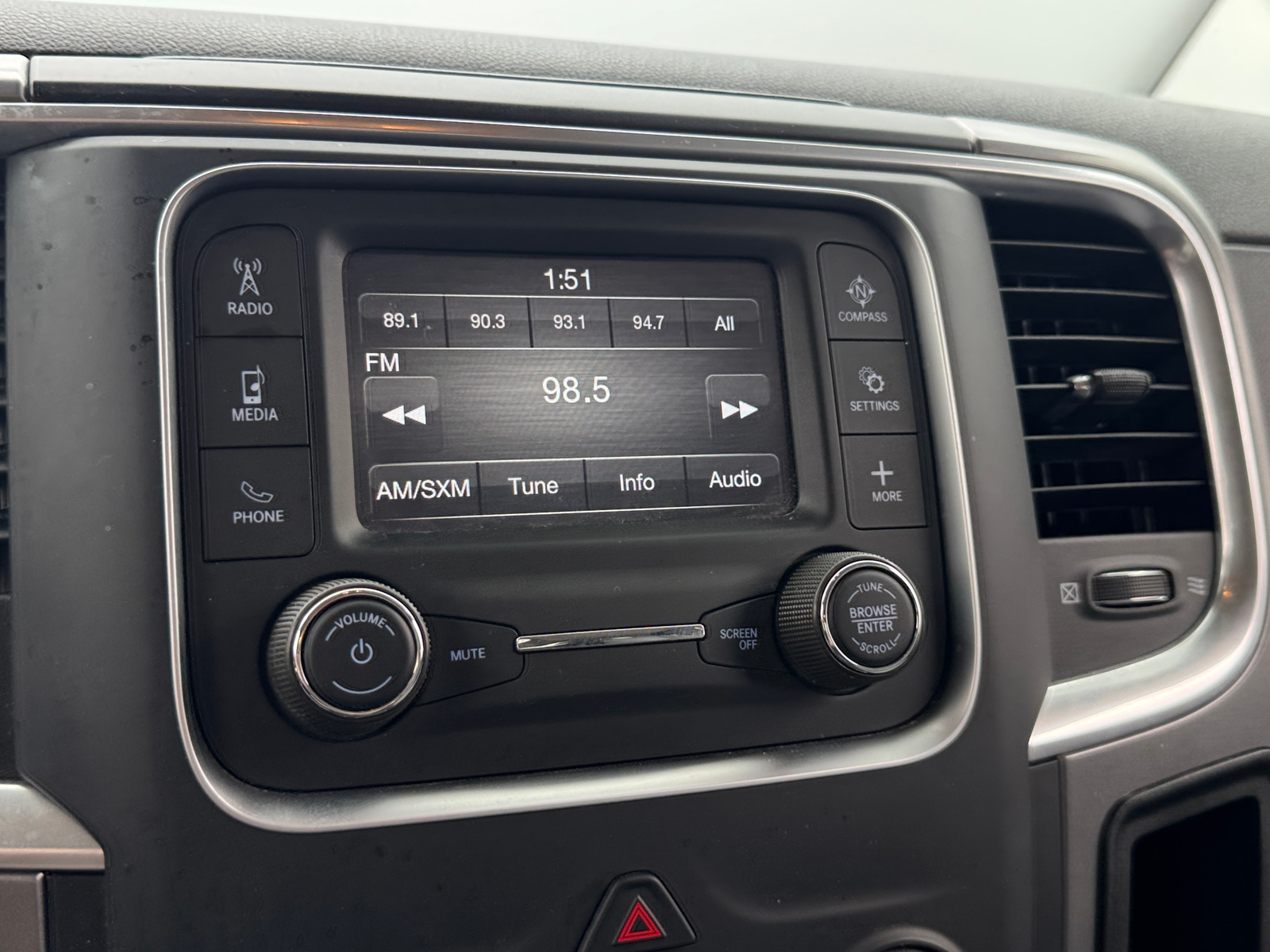 Thumbnail: 2024 RAM 1500 Classic - 4